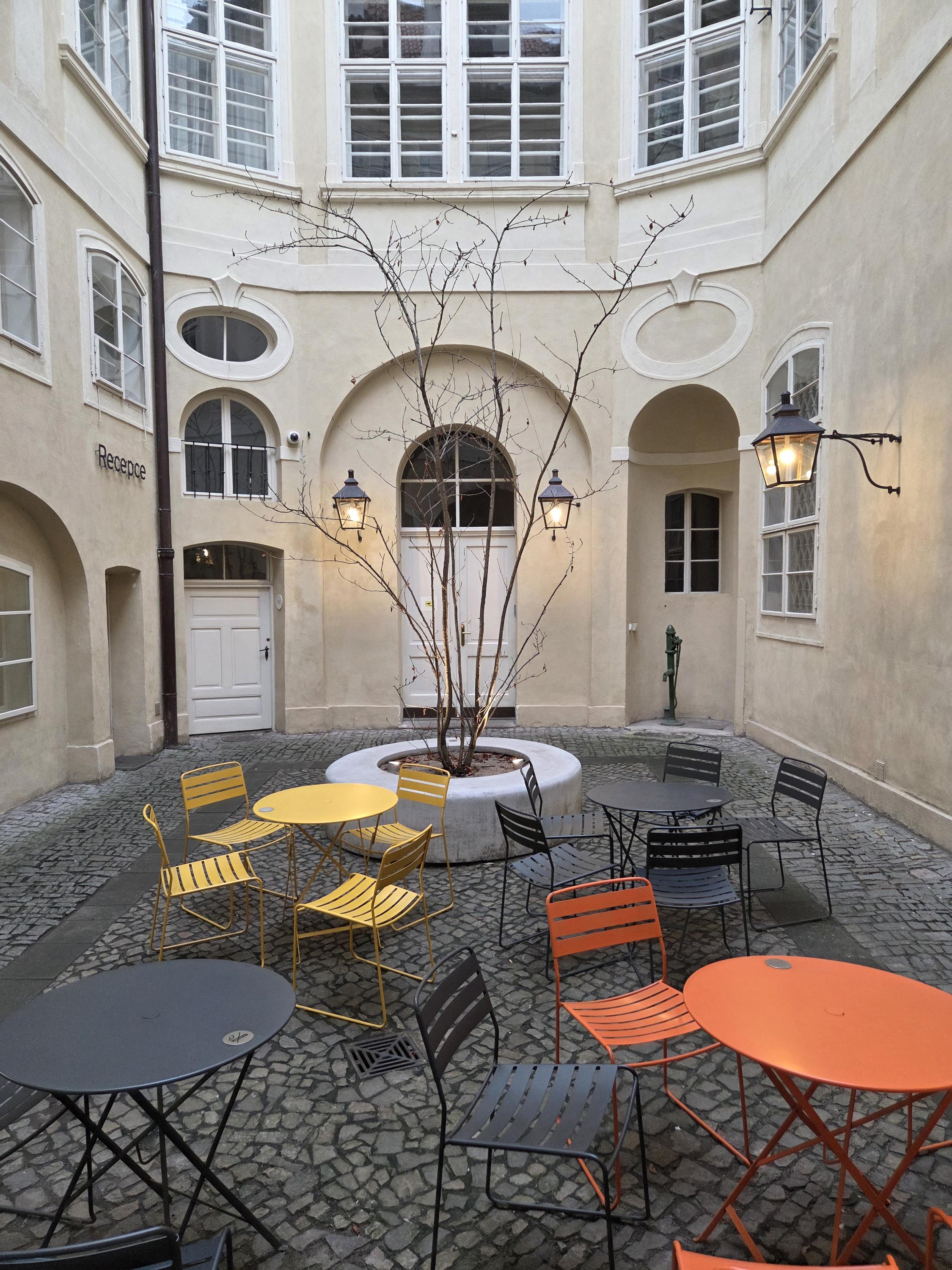 Grounds L4 Cafe foto 2