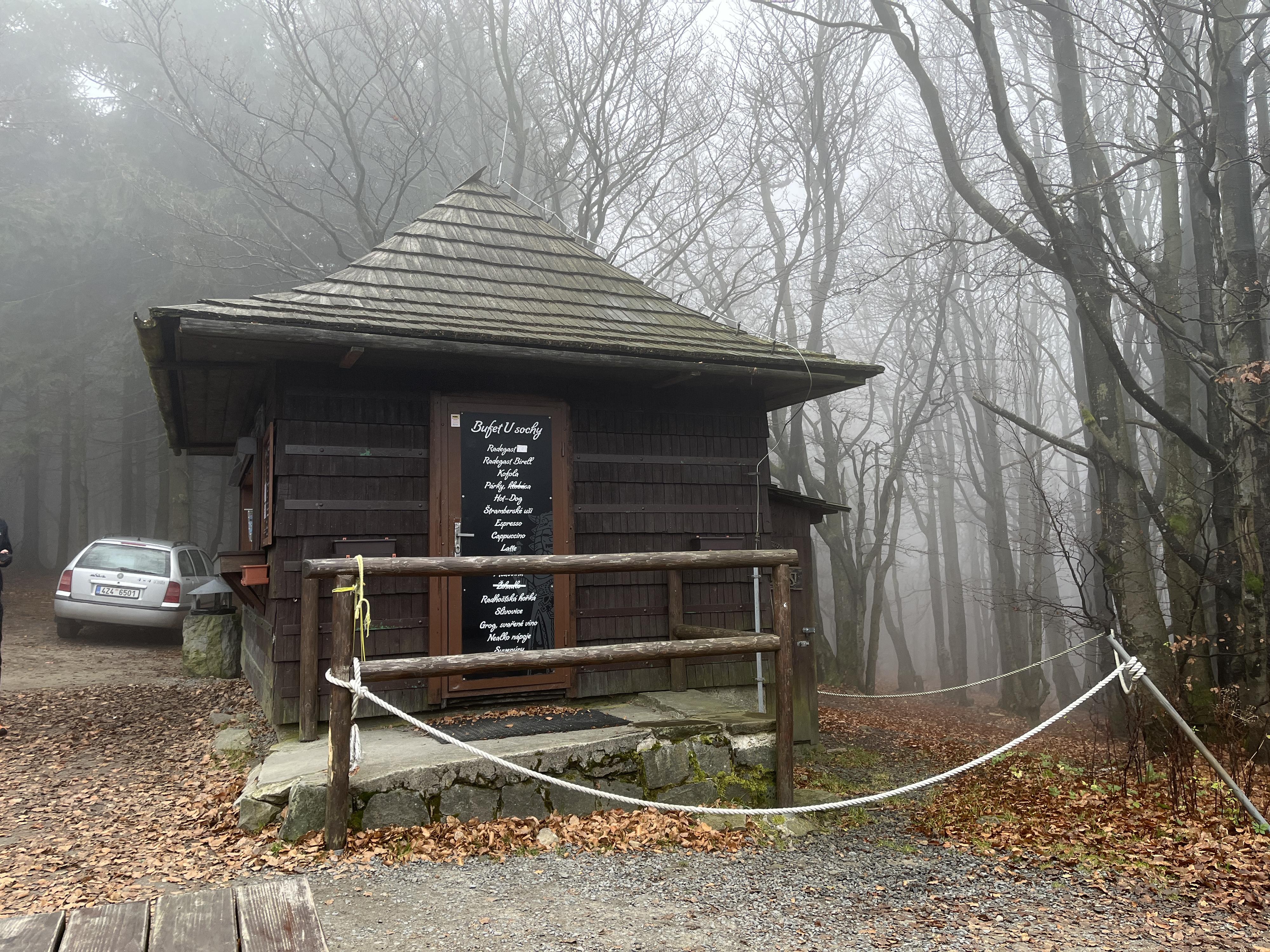 Bufet U sochy foto 2