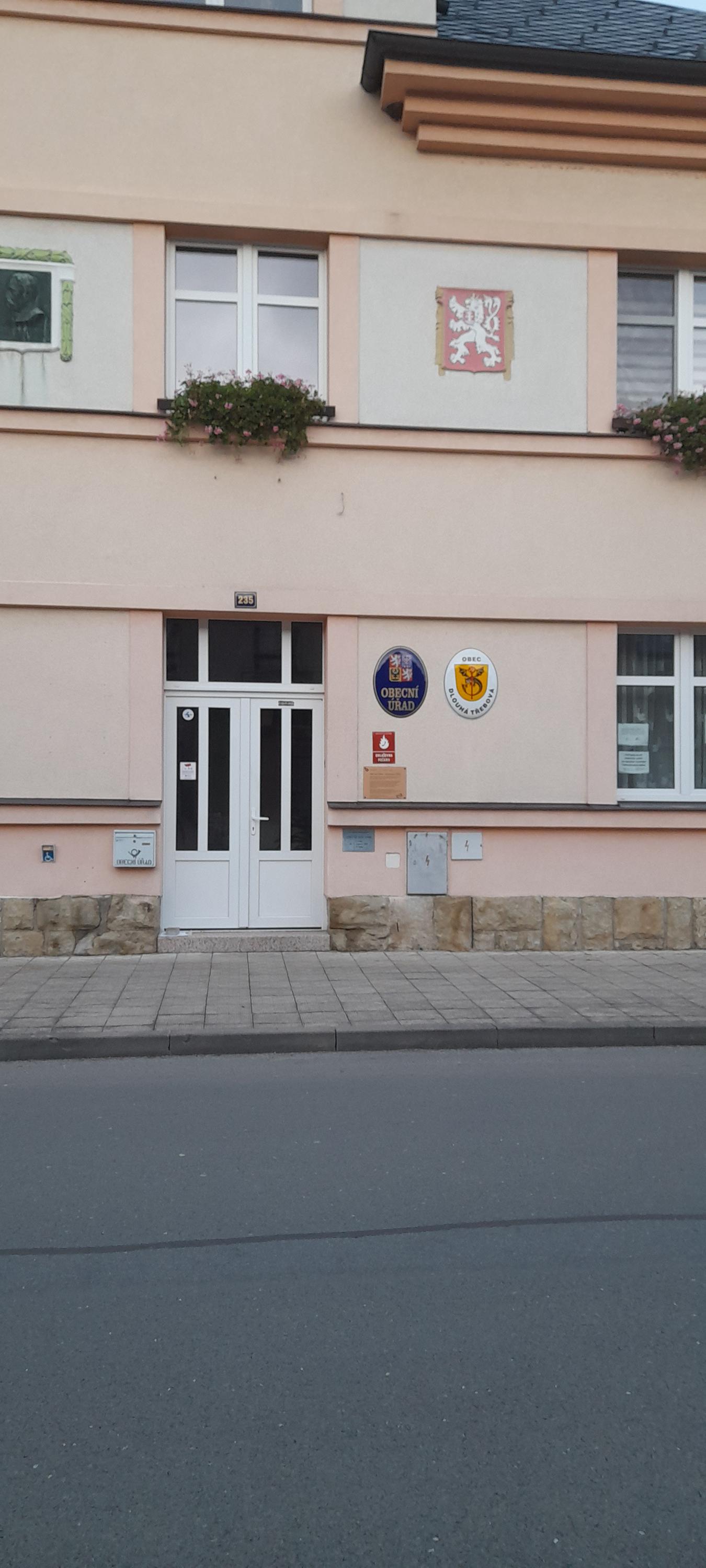Dlouhá Třebová - obecní úřad foto 6