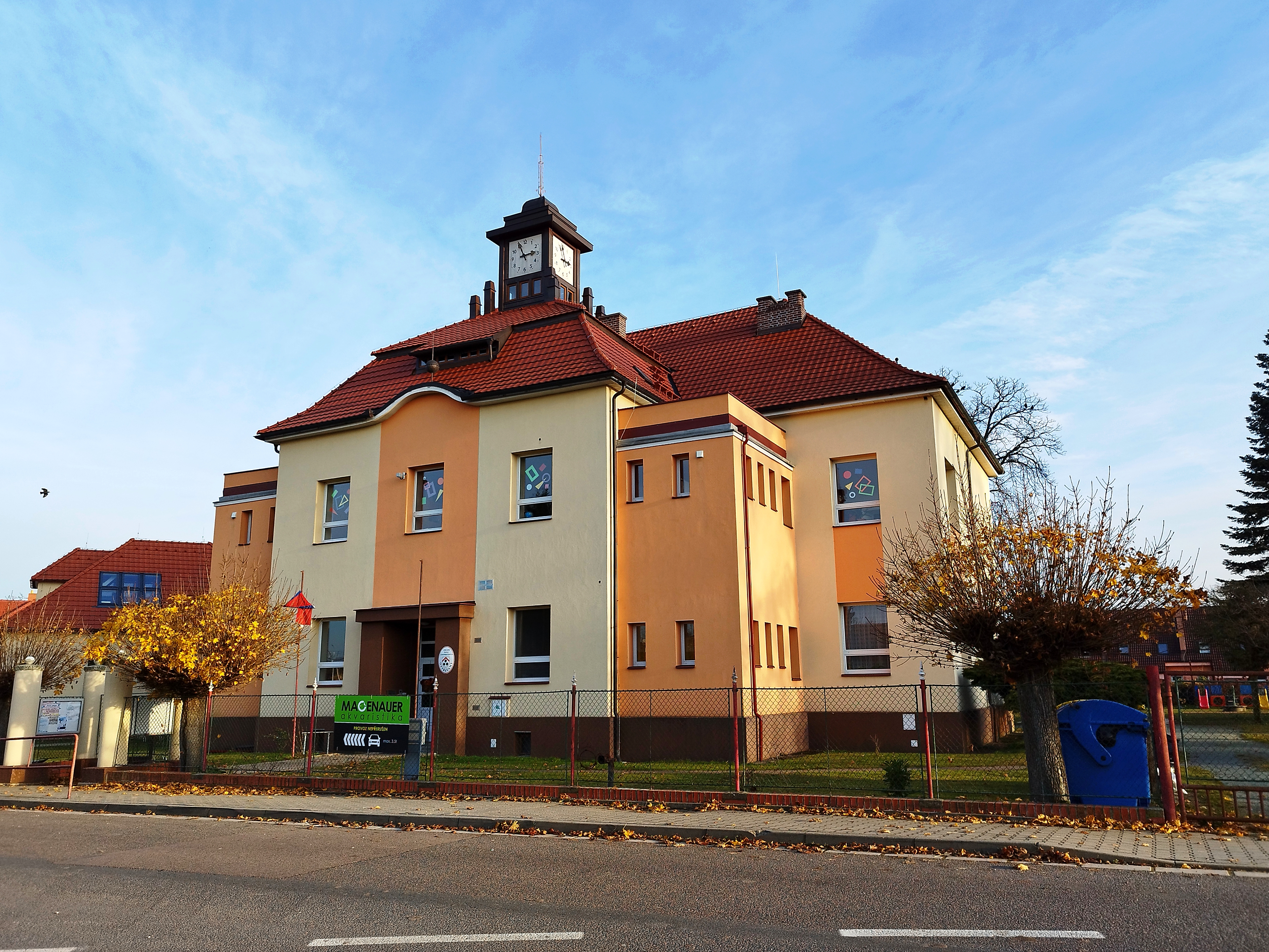 ZŠ a MŠ Ostřešany