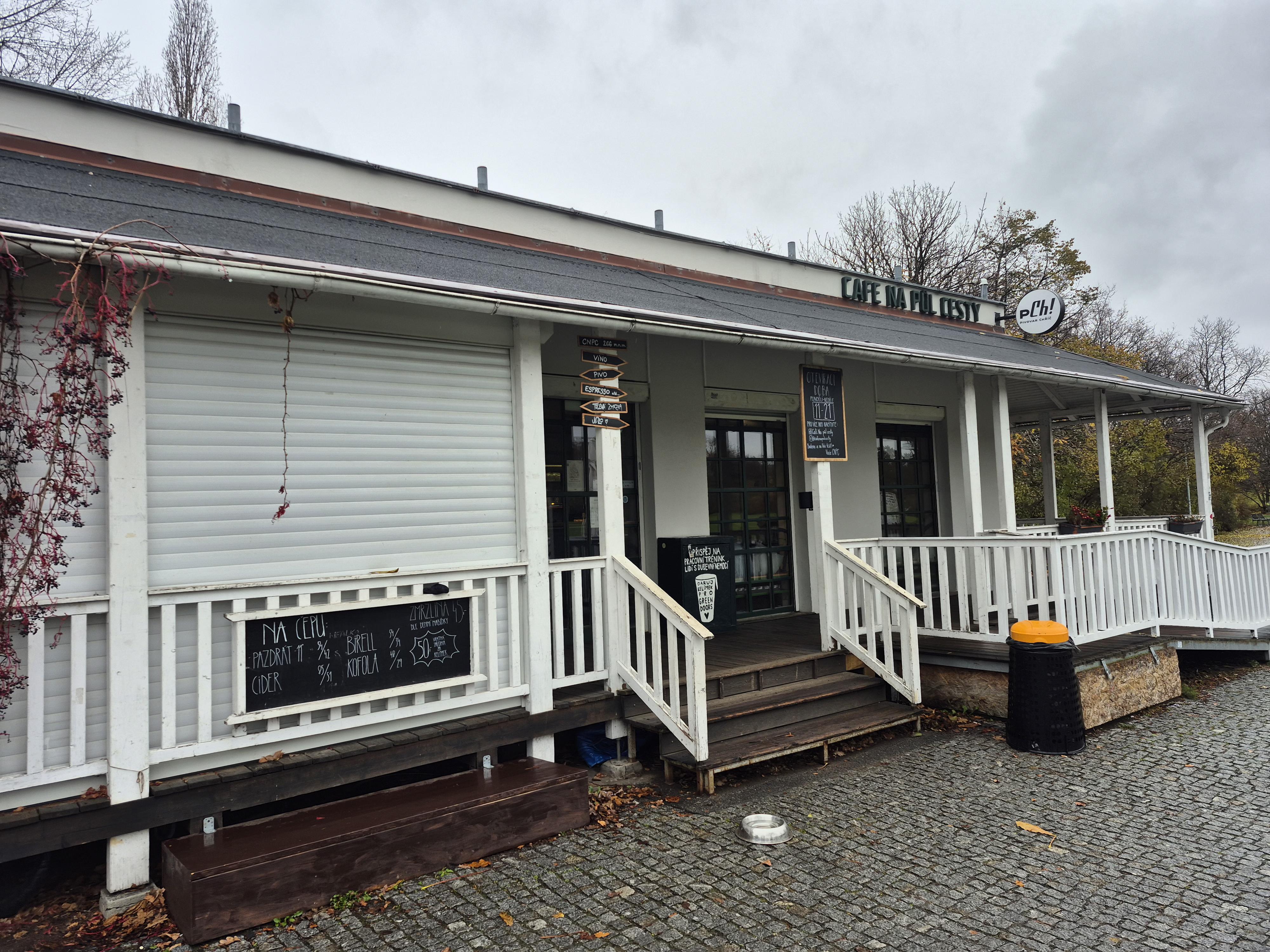 Café Na půl cesty foto 5