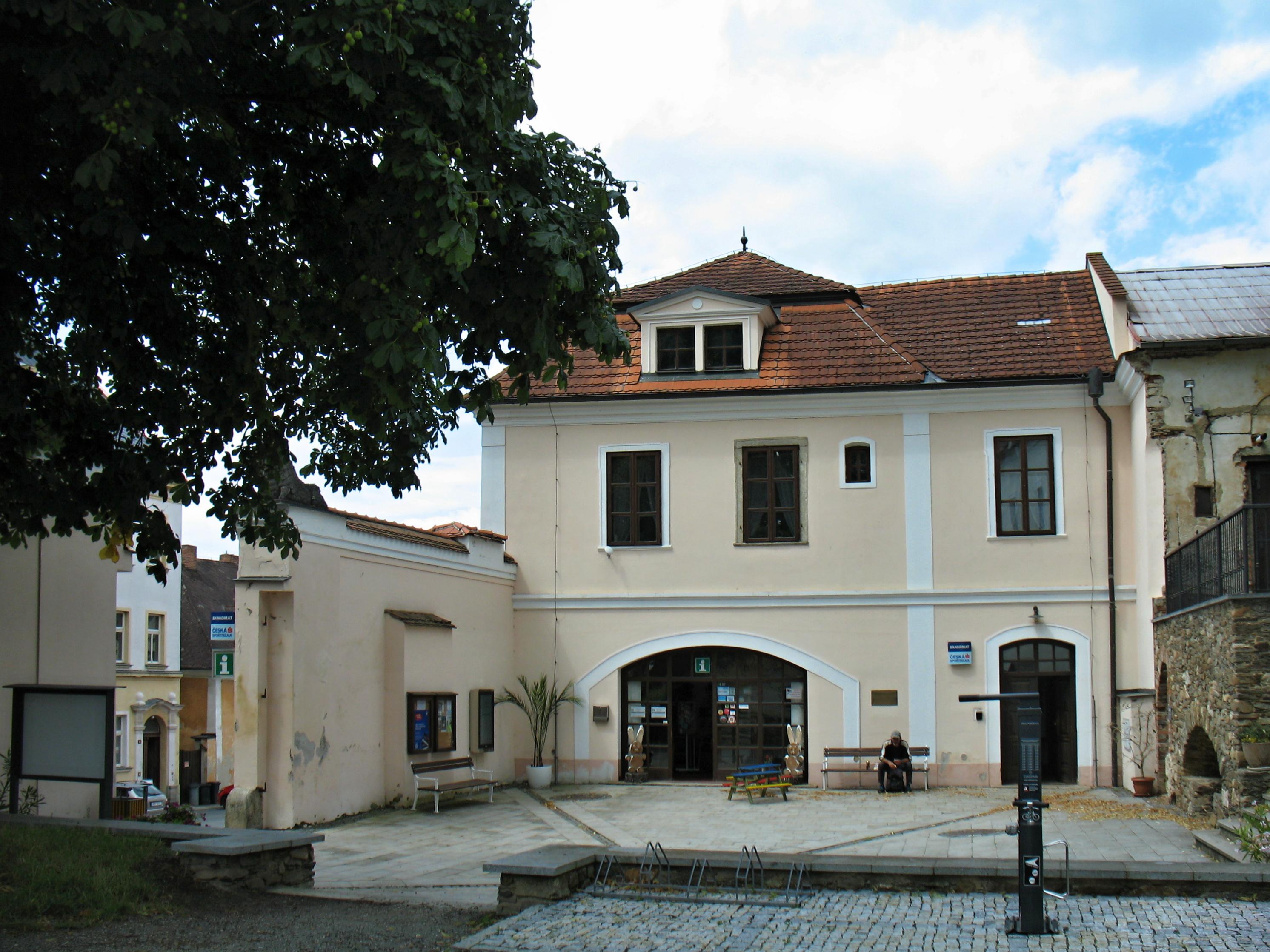 Městské kulturní a informační středisko Poběžovice foto 5