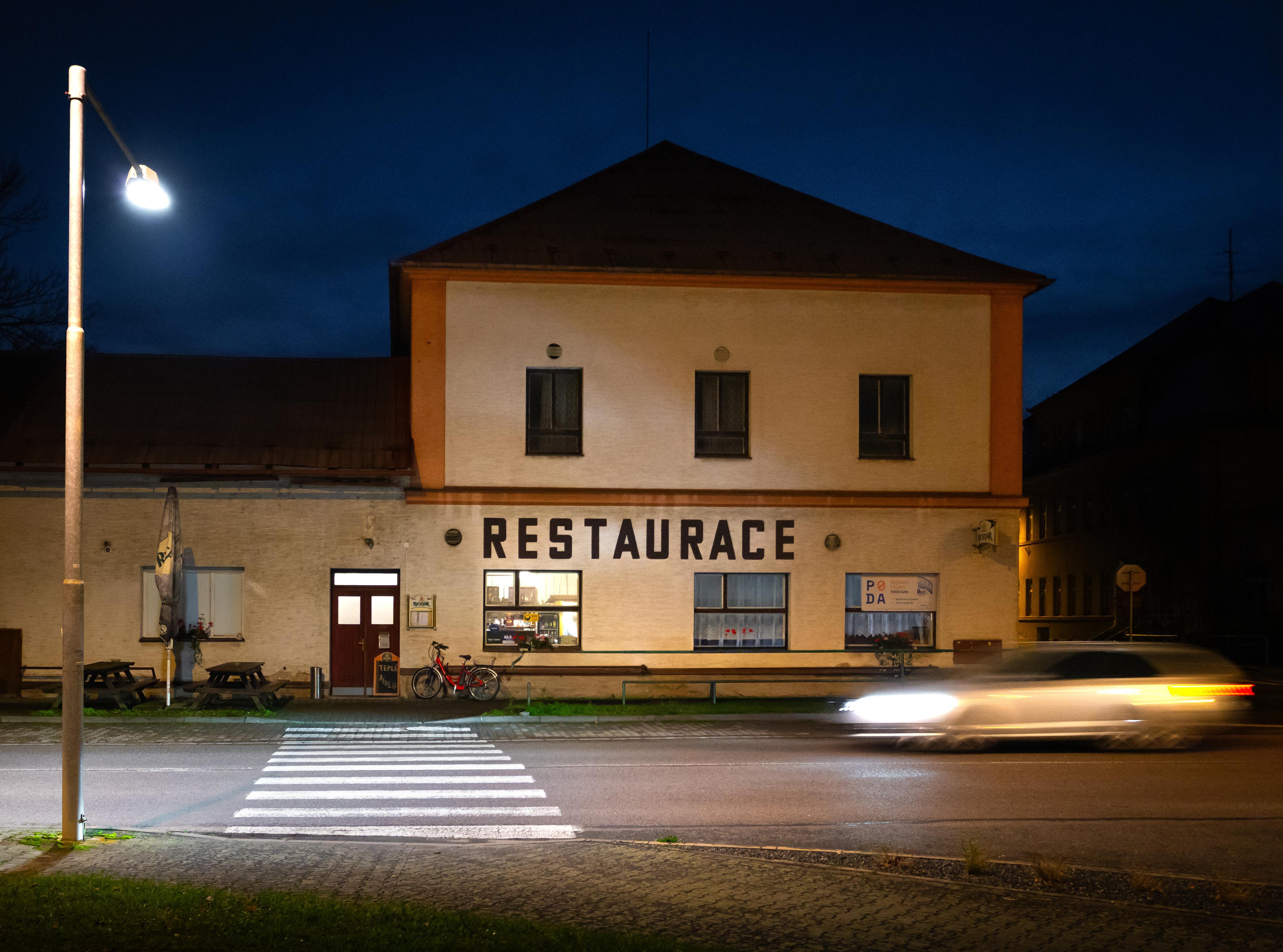 Restaurace Na Křižovatce foto 2