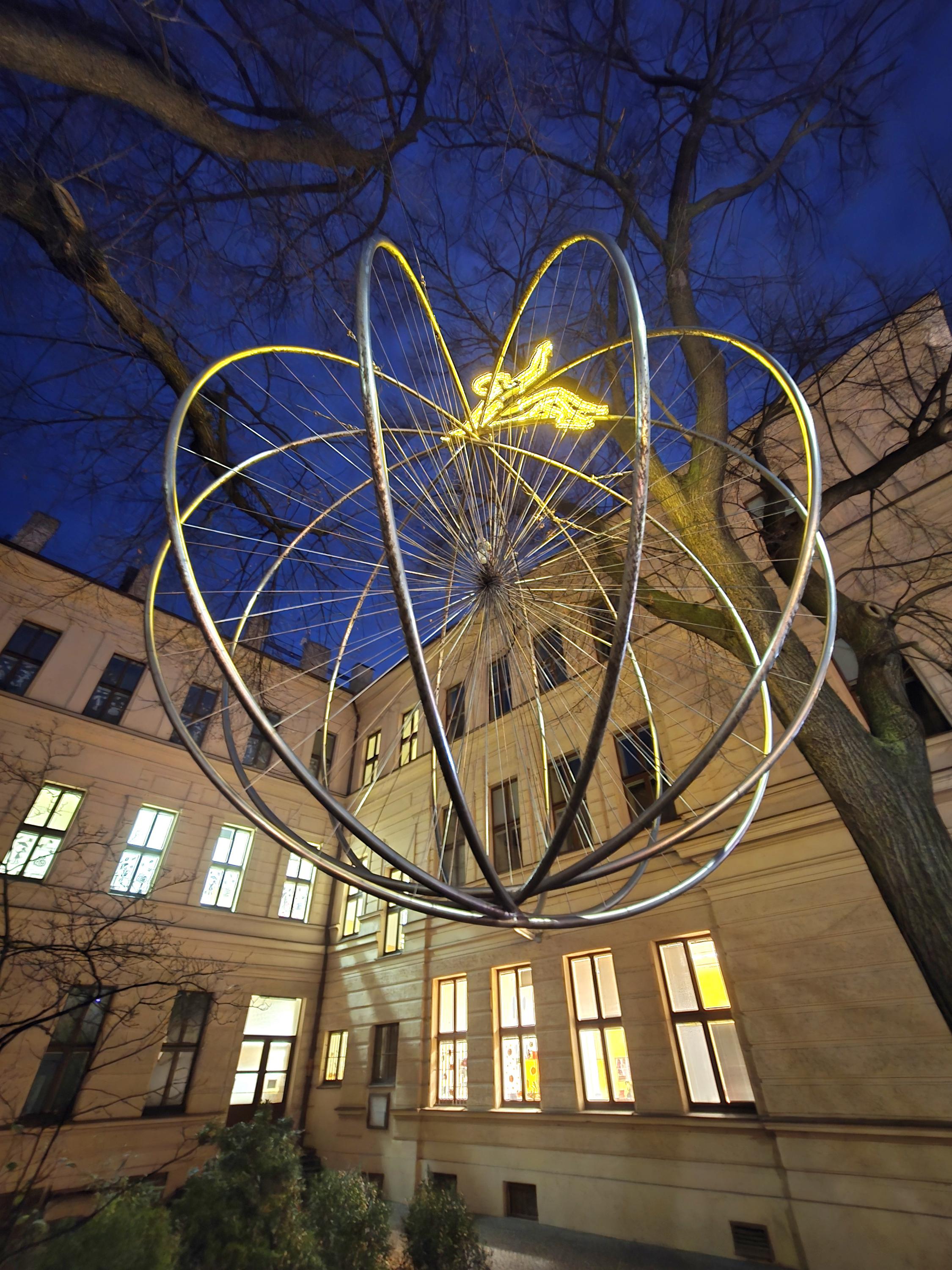 ZŠ Bohumila Hrabala, Praha 8 foto 3