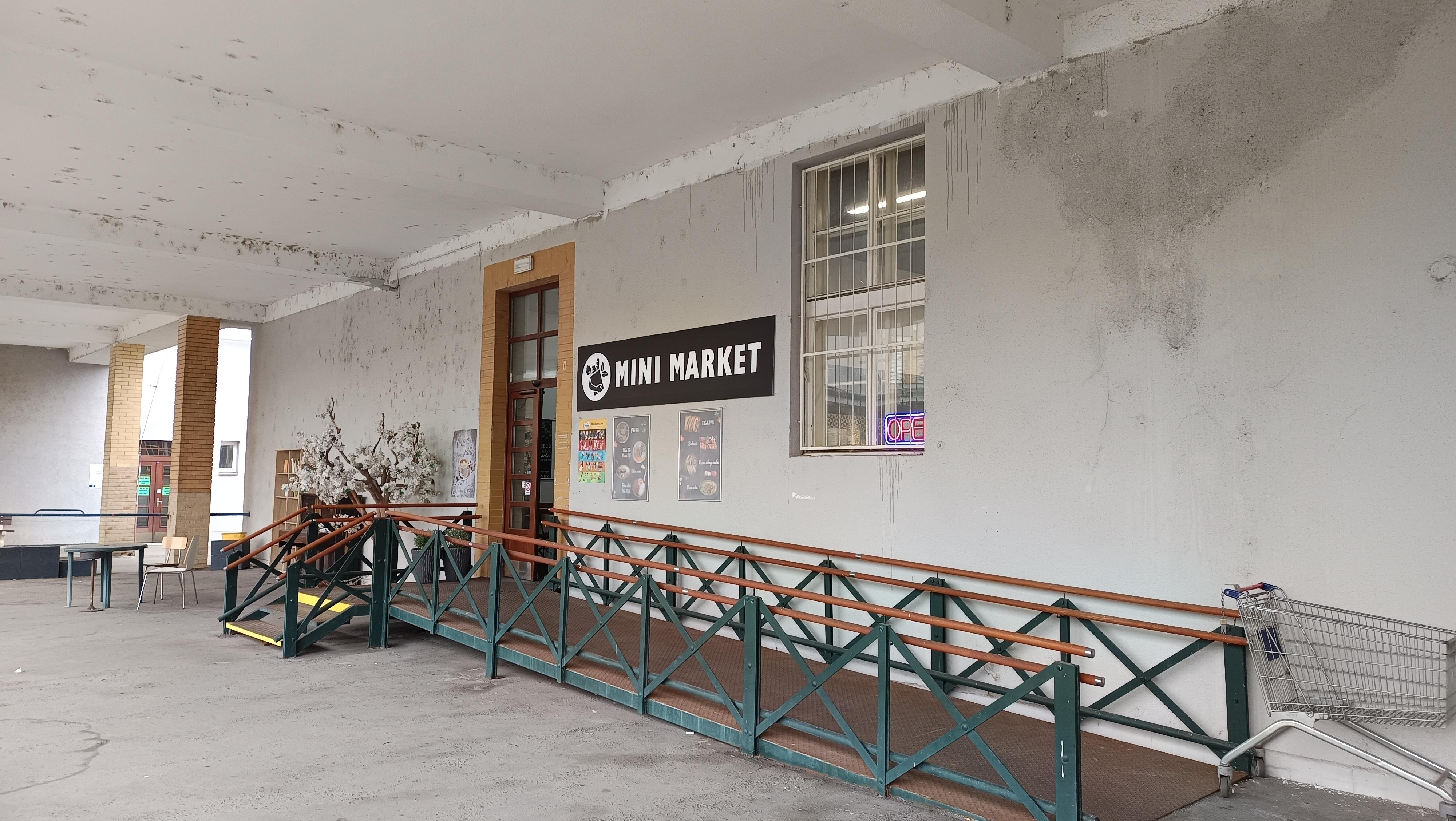 Mini Market foto 2