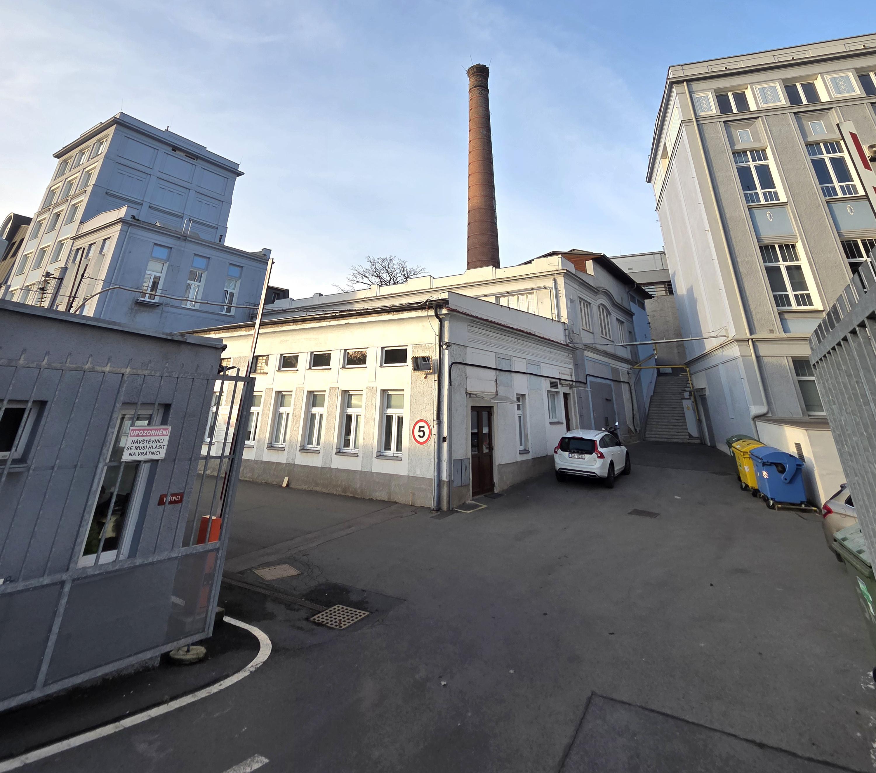 Knihovna Ústavu struktury a mechaniky hornin AV ČR foto 3