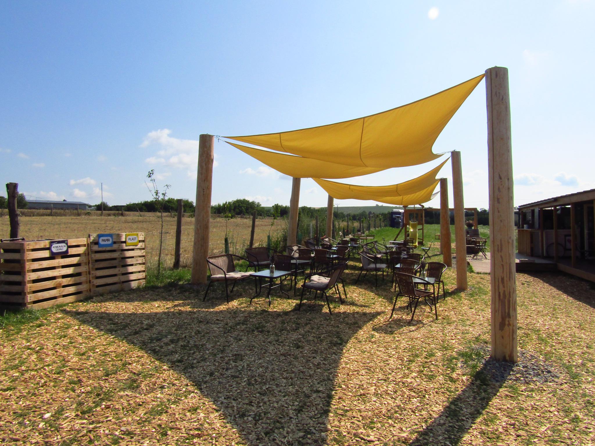 Občerstvení levandulové Farmy