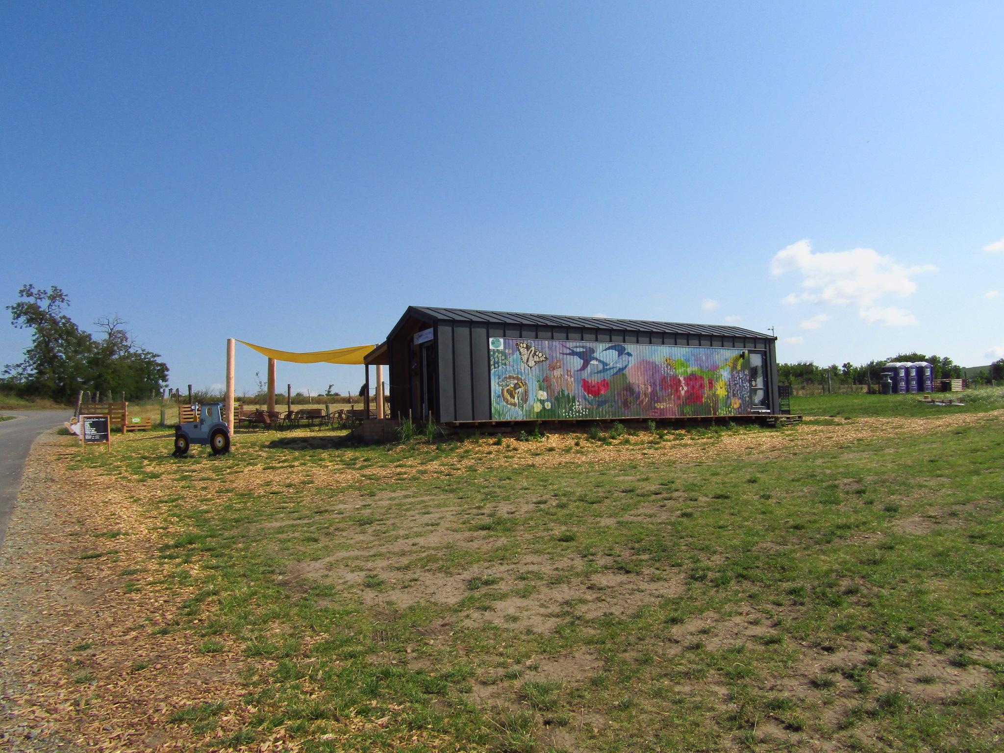 Občerstvení levandulové Farmy foto 2