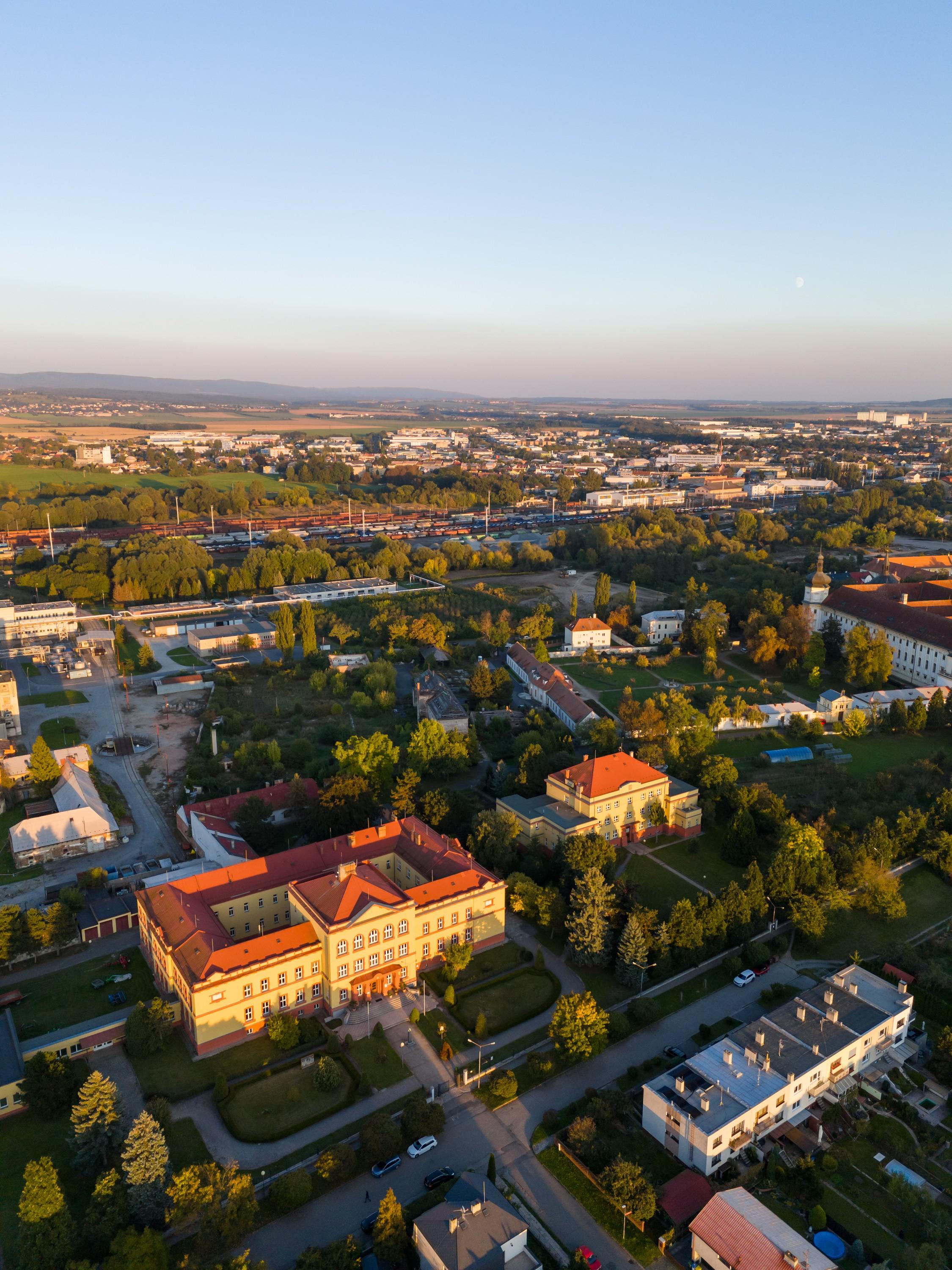 Střední škola zemědělská a zahradnická Olomouc, U Hradiska foto 2