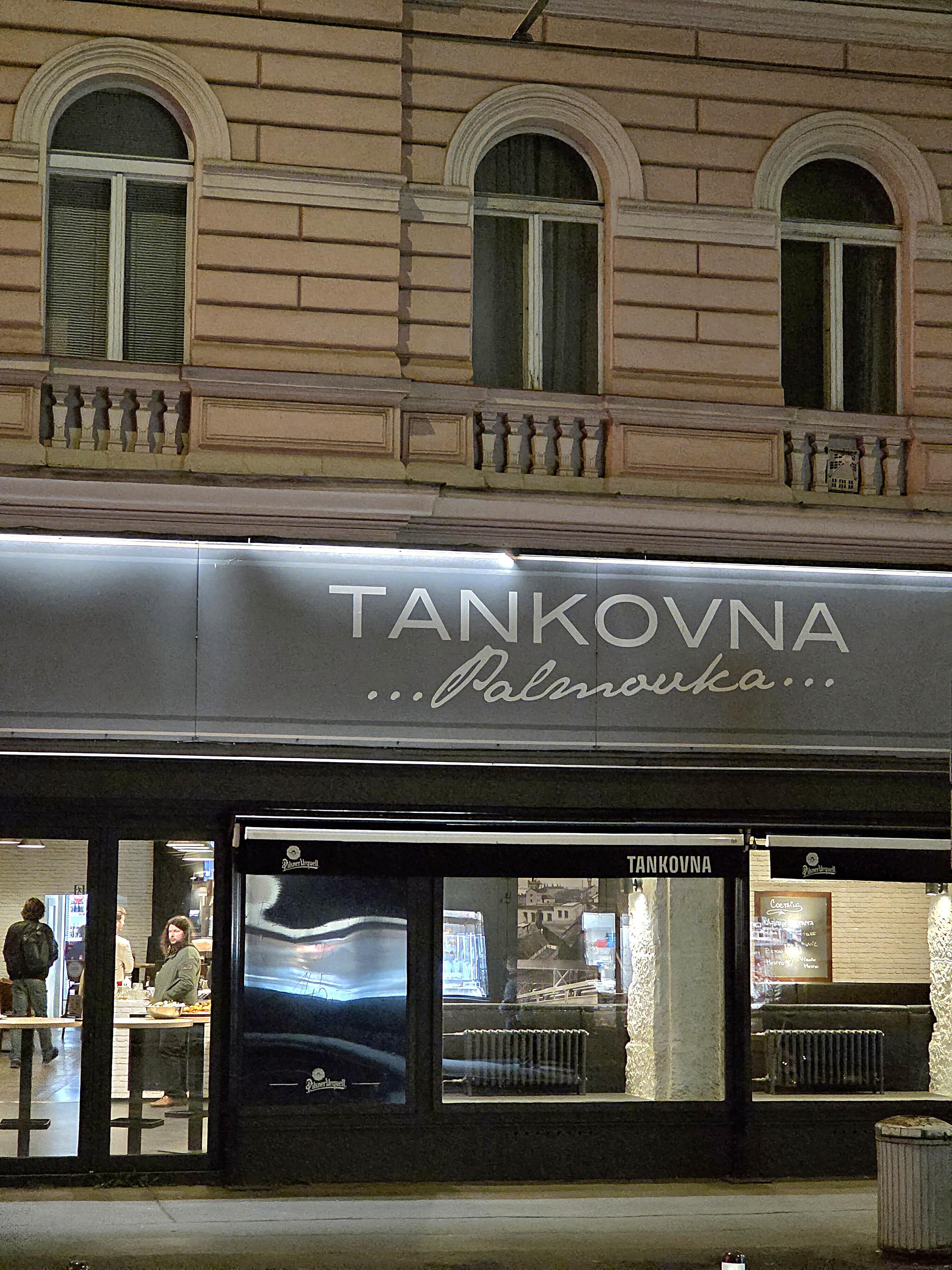 Tankovna Palmovka foto 3