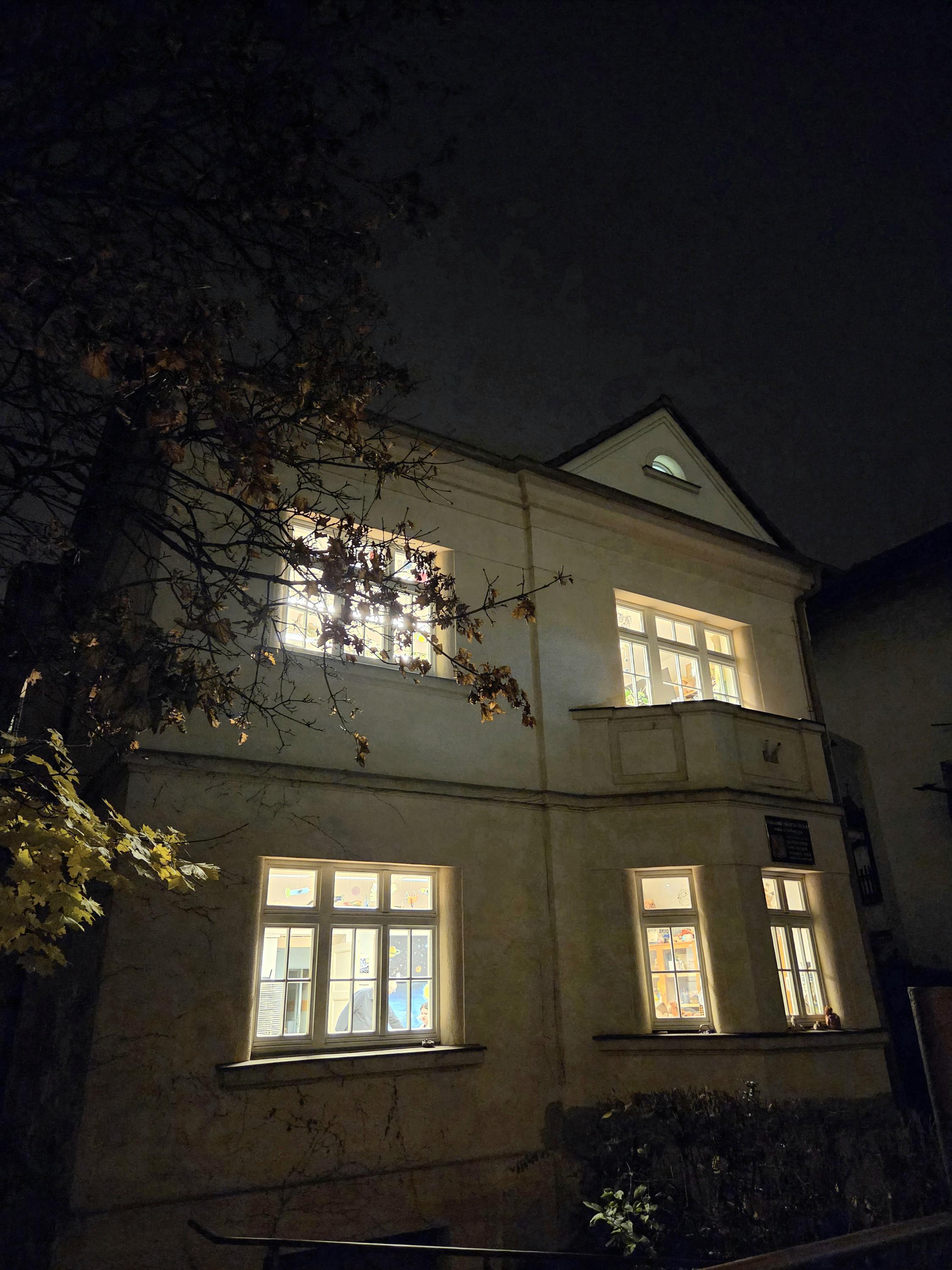 ZUŠ Praha 10, U Nových Vil foto 3