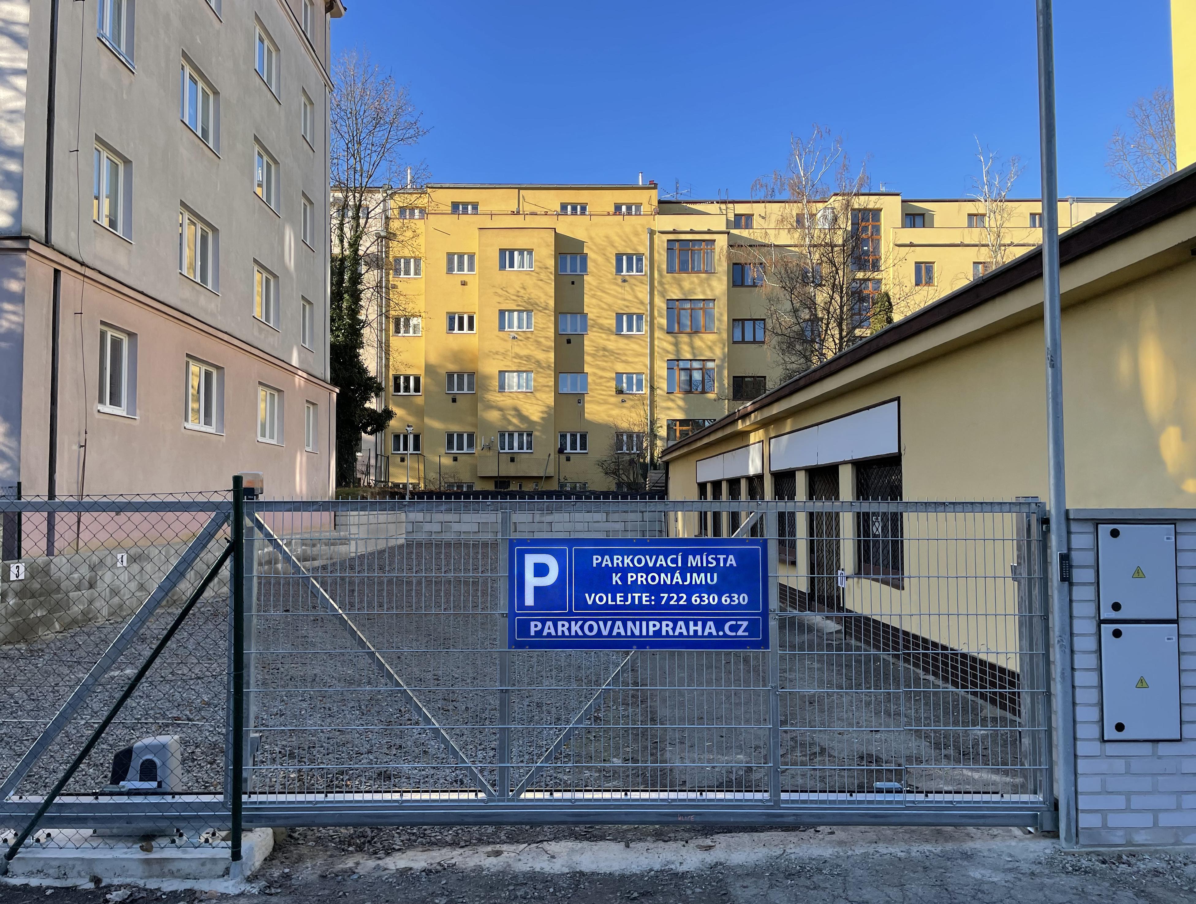 PARKOVÁNÍ PRAHA s.r.o.