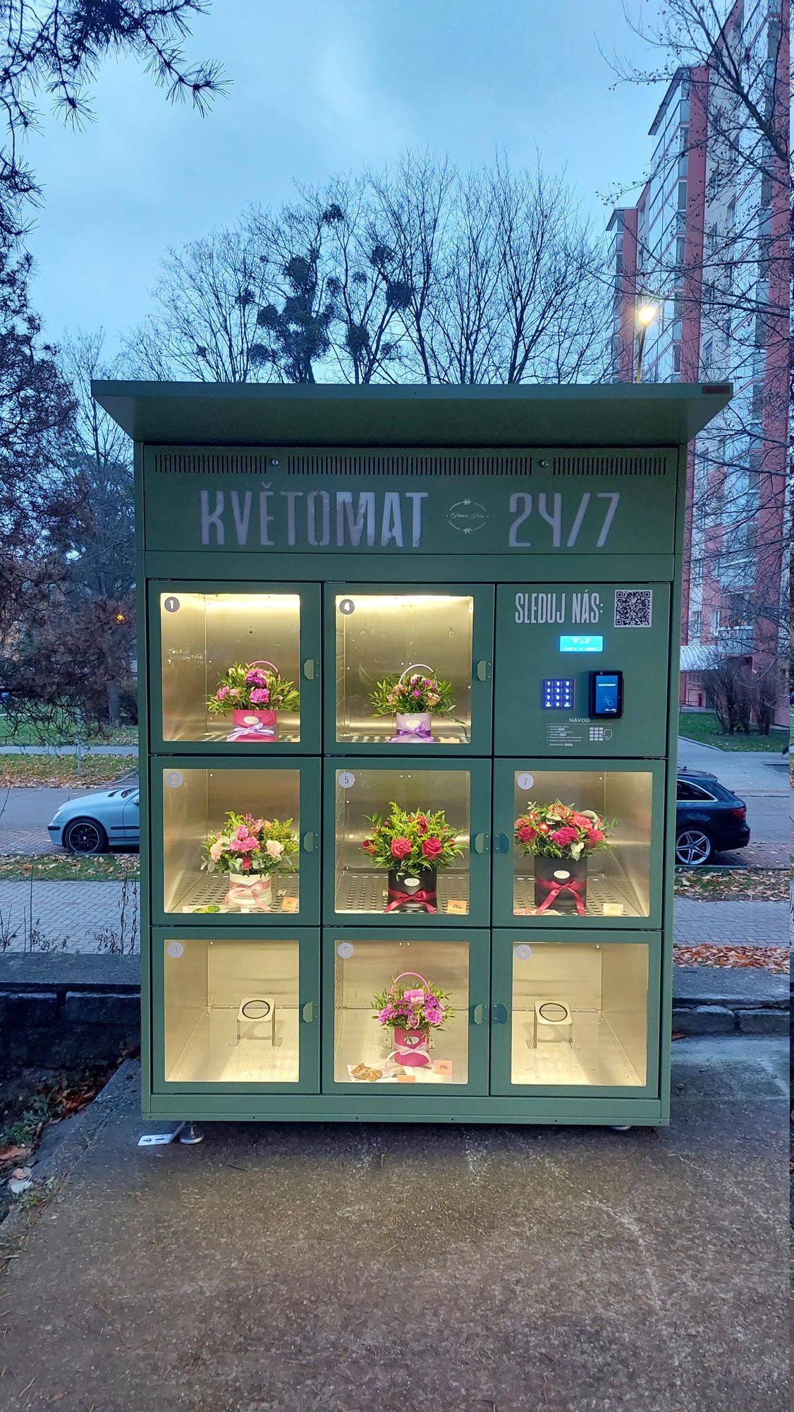 Květomat Flowers Petra foto 2