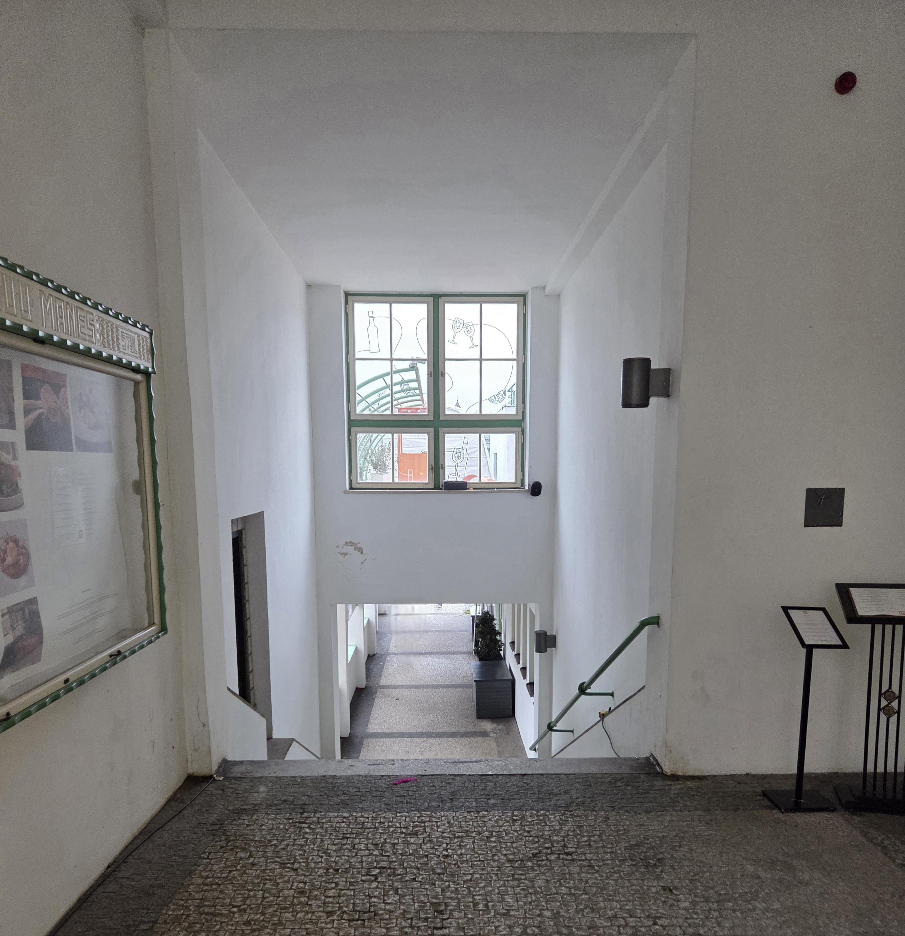 Aperol Spritz terrace Mánes Praha foto 6