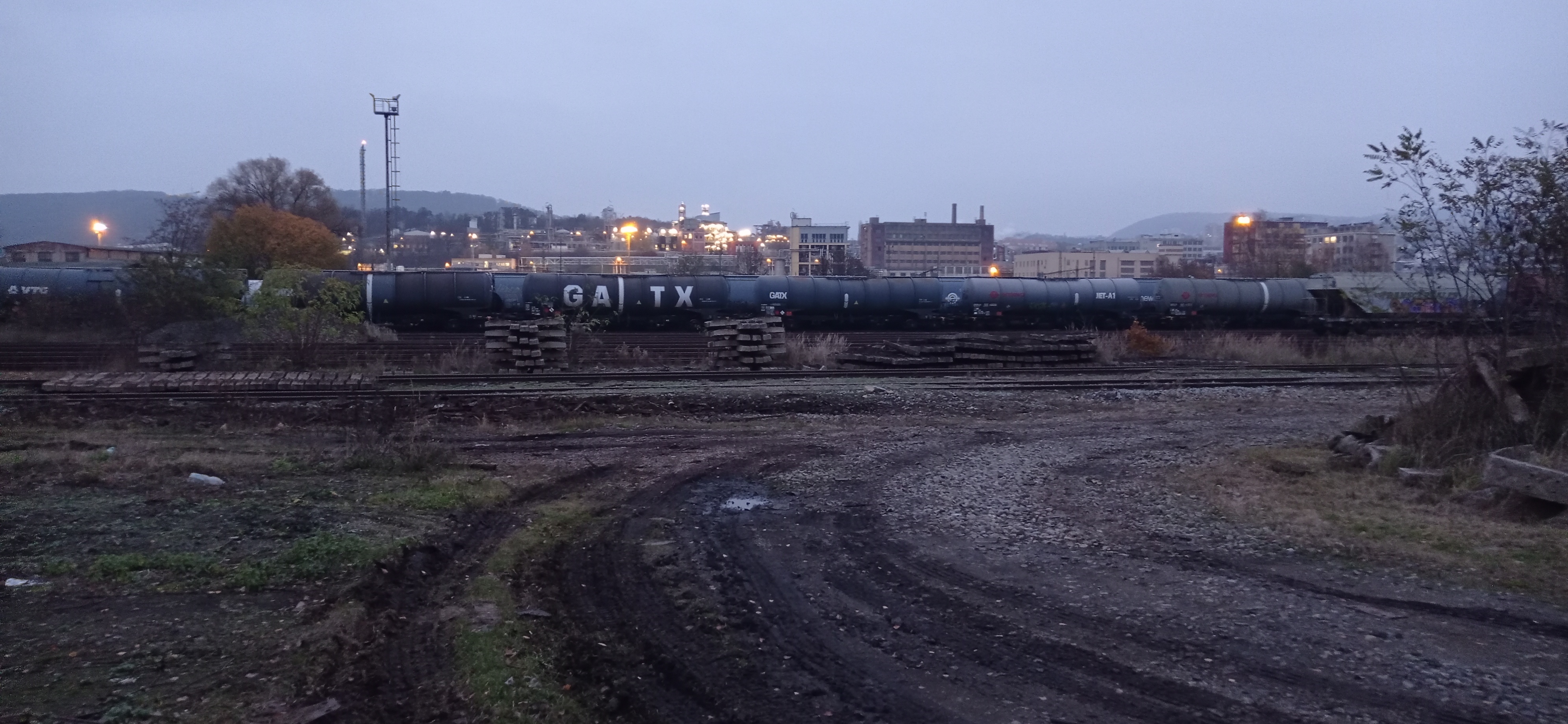 Spolek pro chemickou a hutní výrobu foto 4