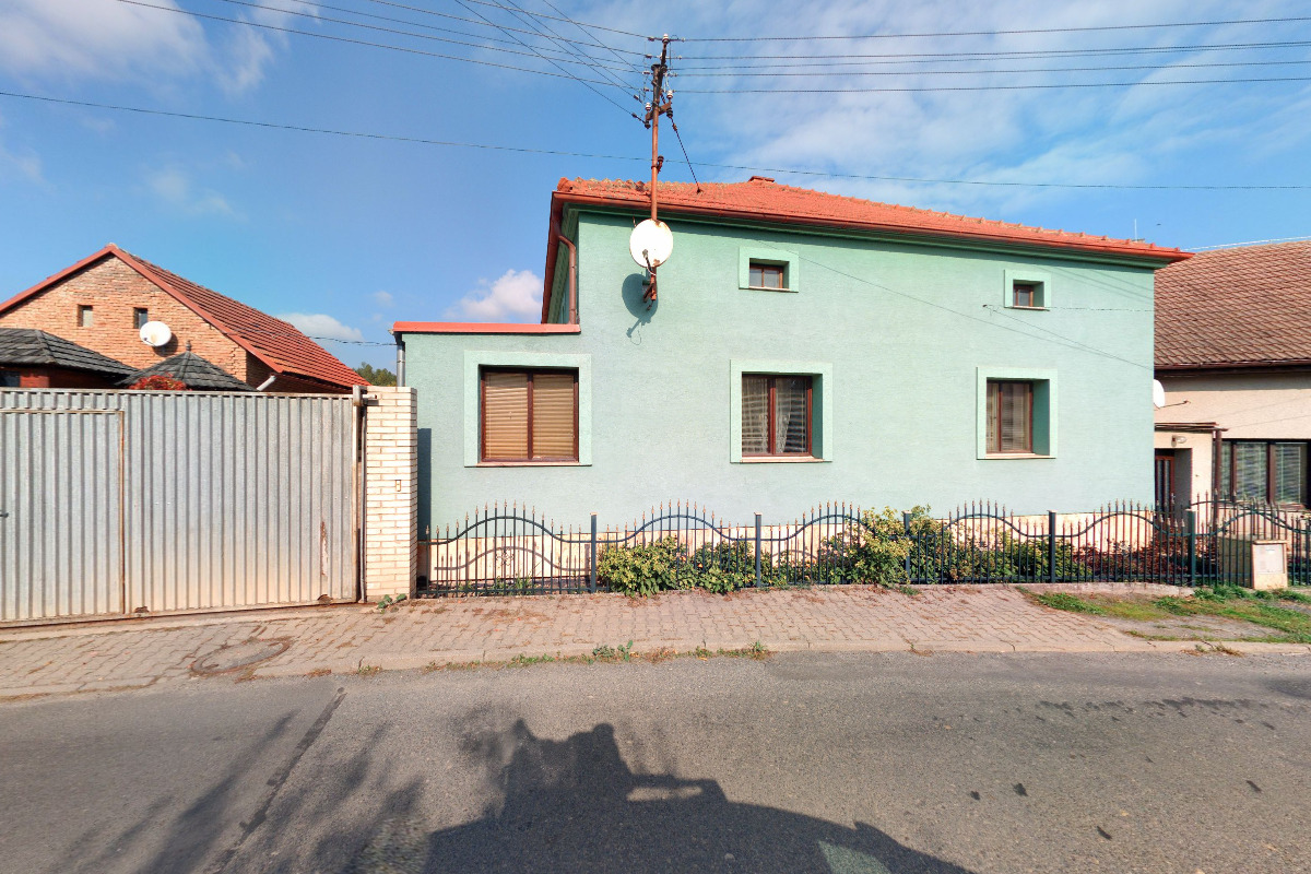 Jan Motyčka - renovace mramoru - žuly