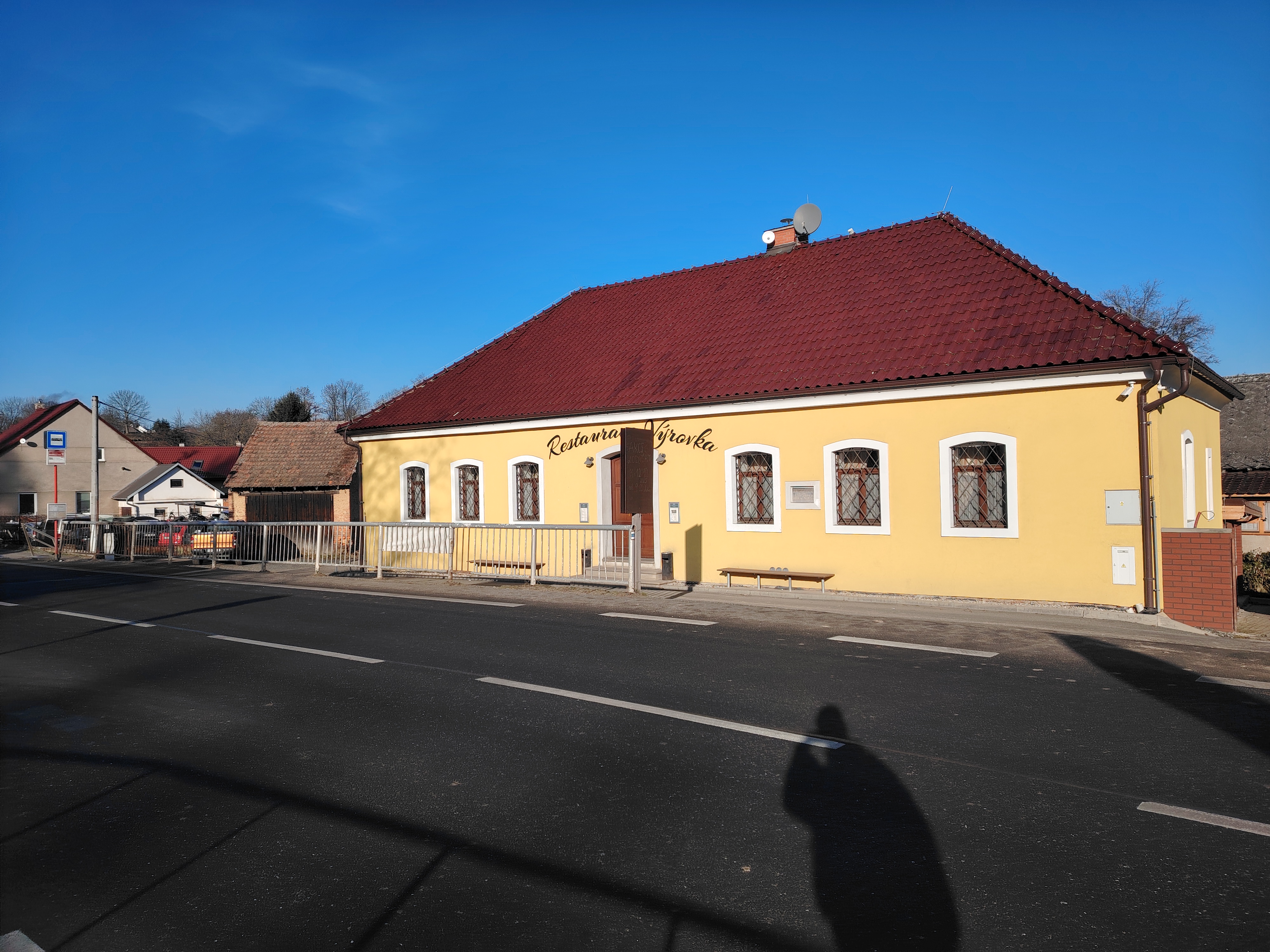 Restaurace Výrovka foto 2