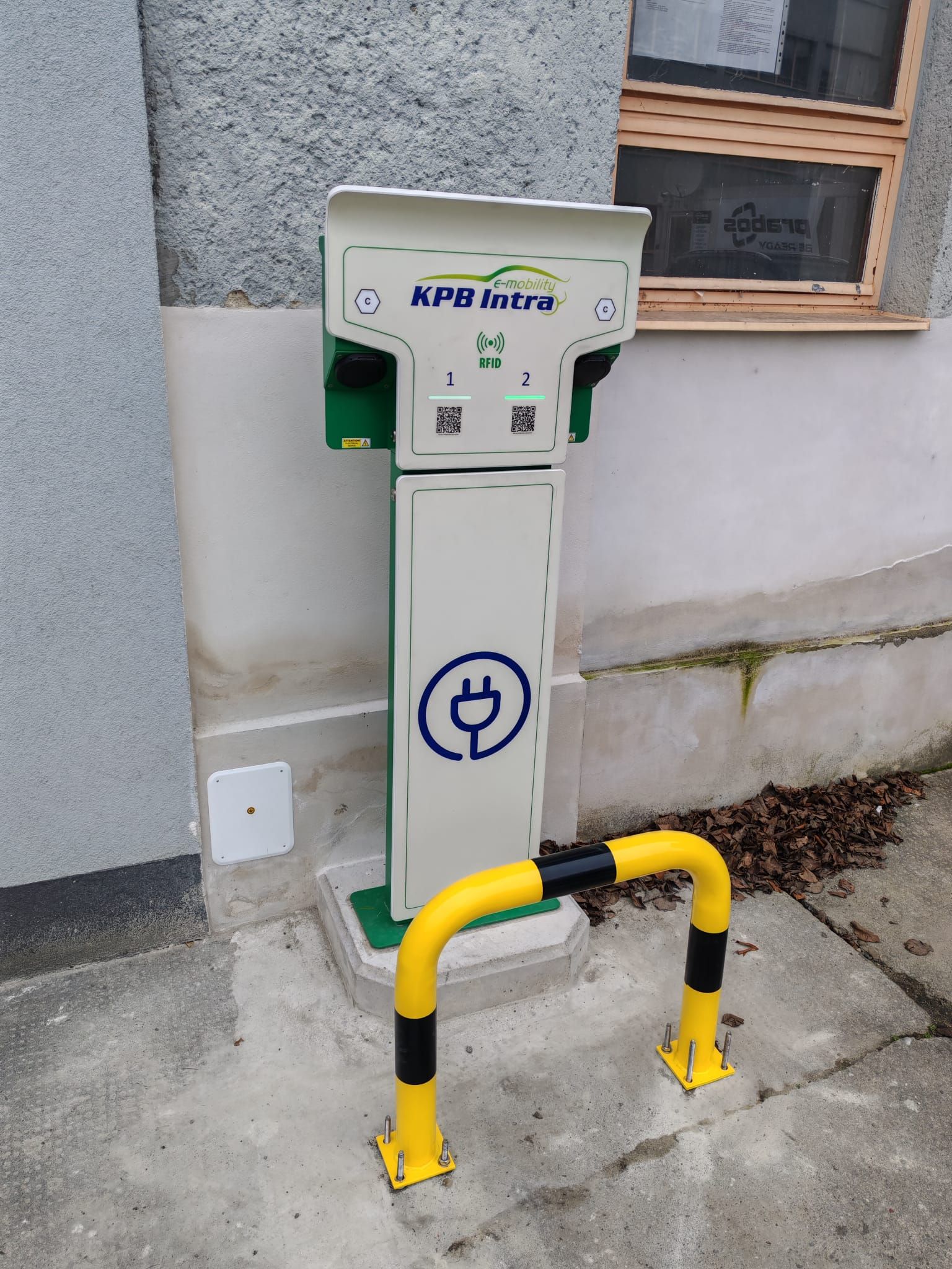 Veřejná dobíjecí stanice - Prabos plus, a.s. foto 2