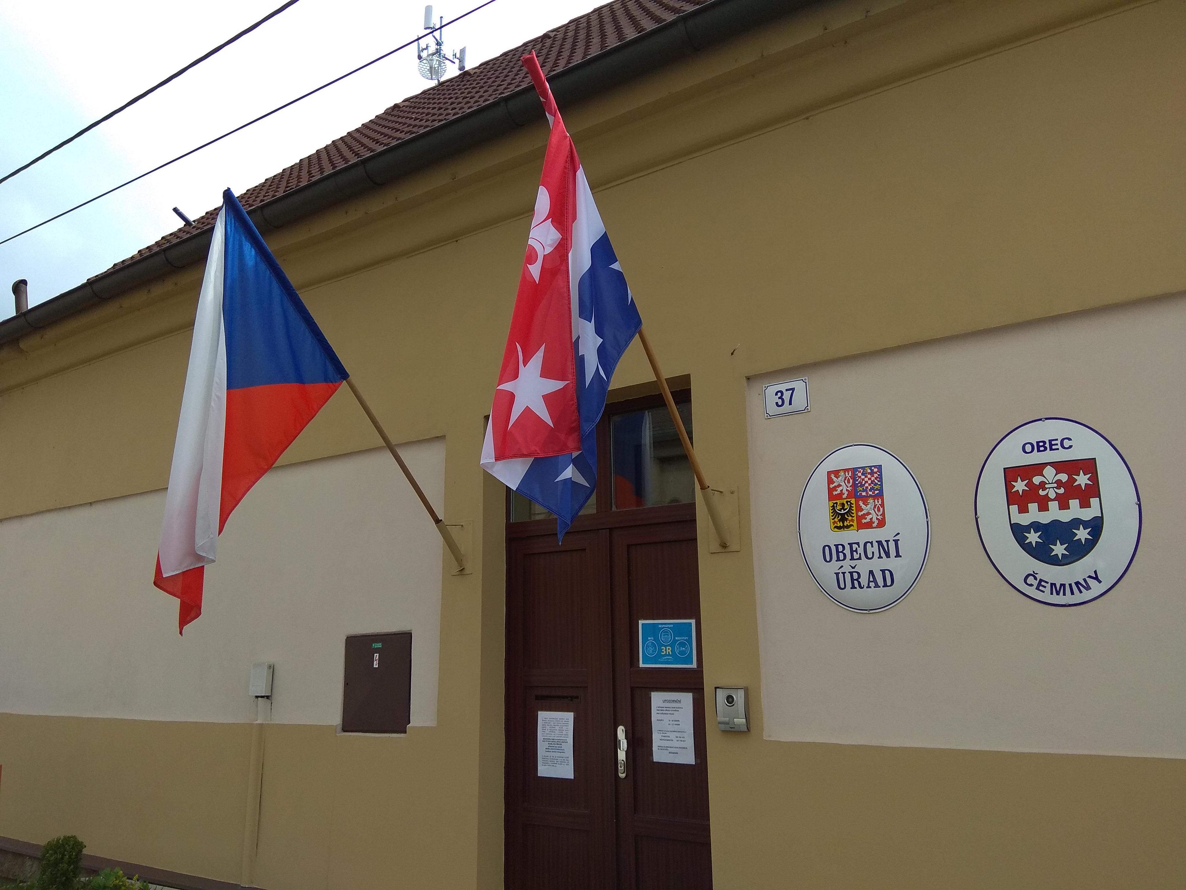 Čeminy - obecní úřad foto 3