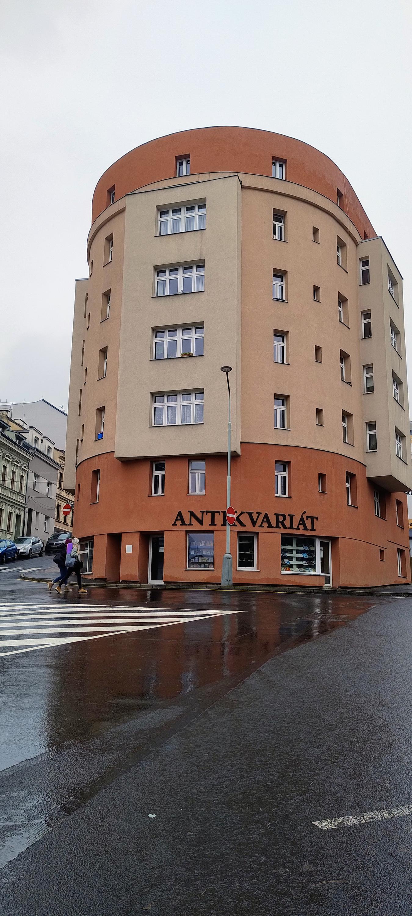 Antik & Antikvariát MH foto 2