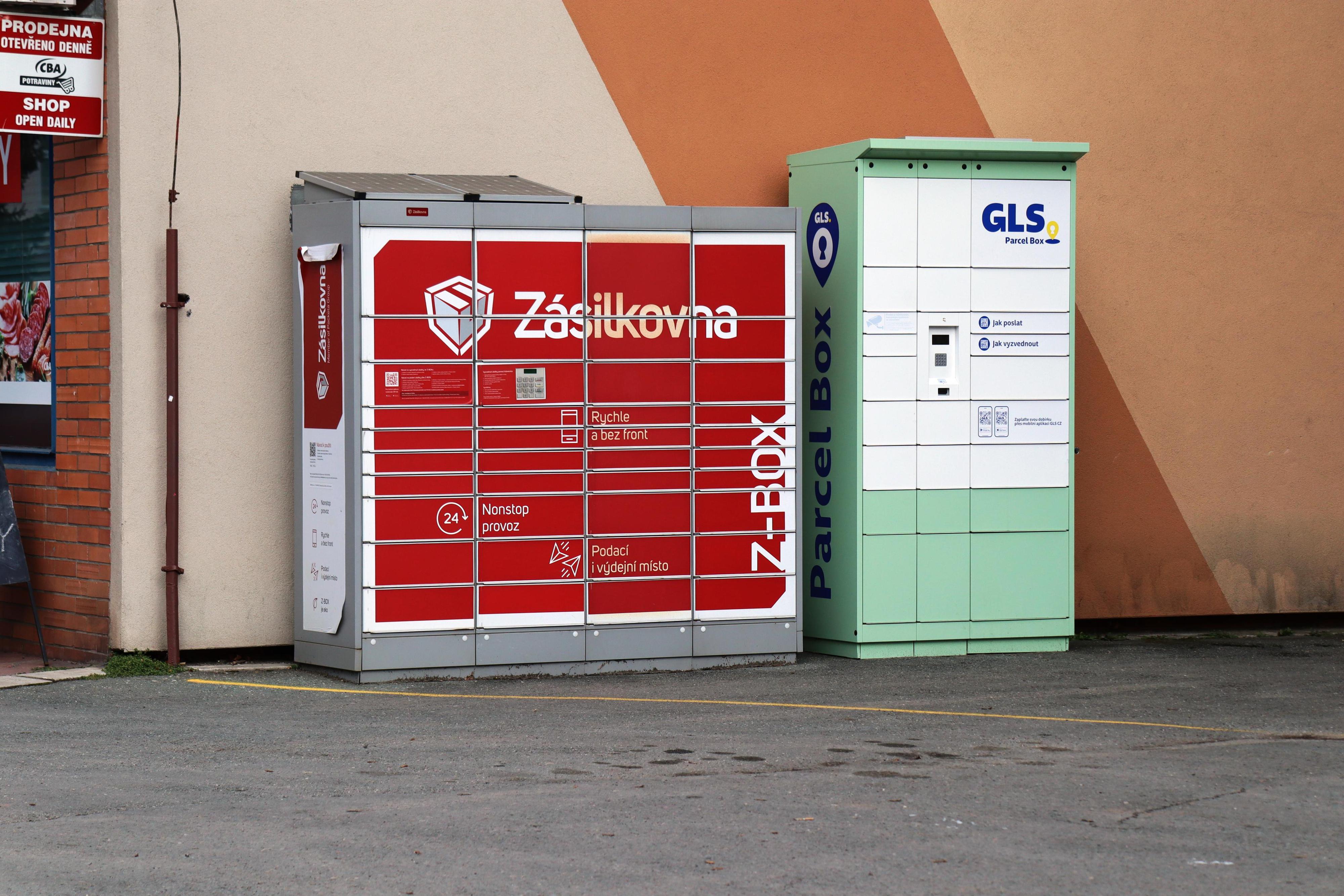 Z-BOX
