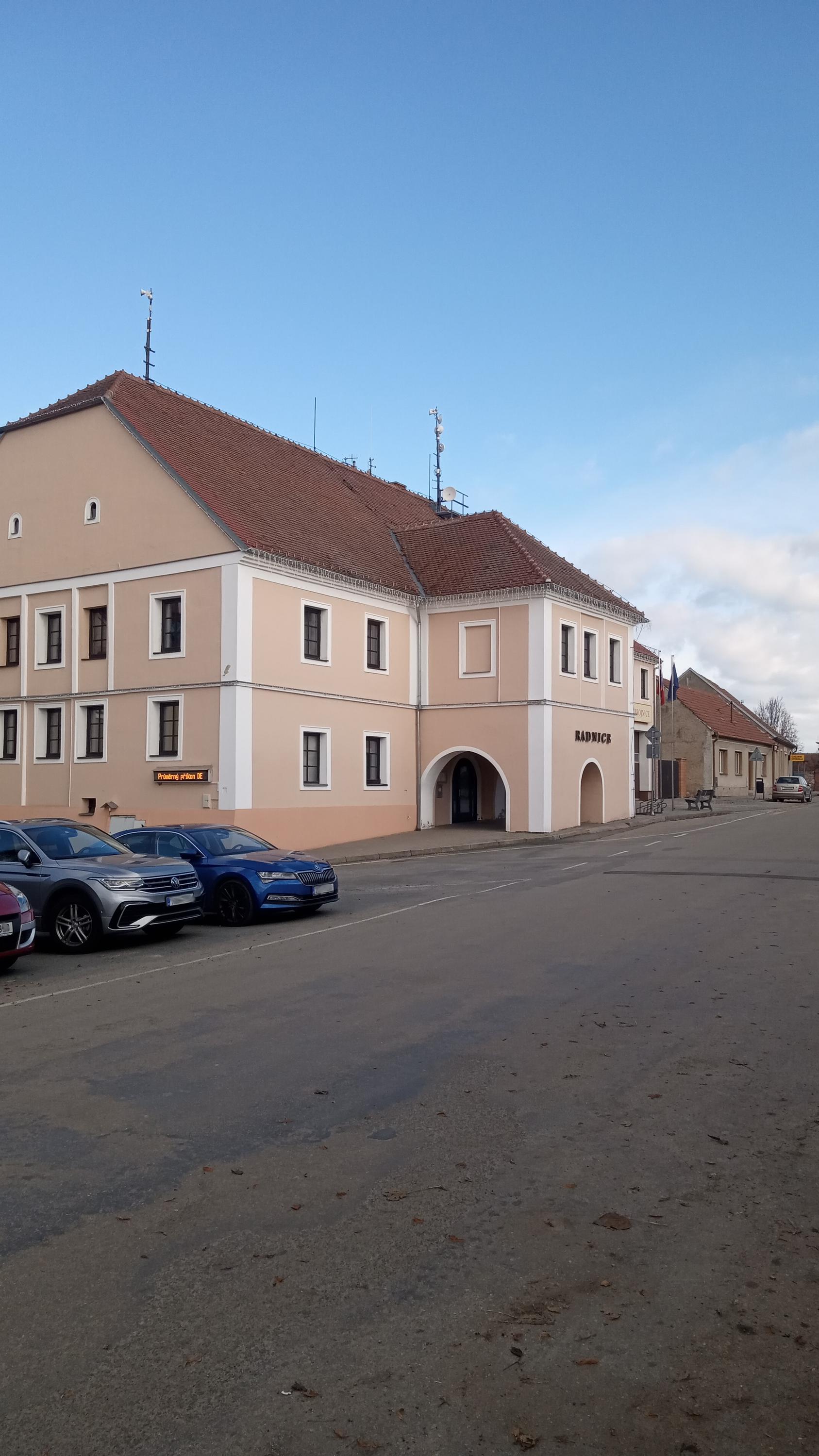 Mohelno - úřad městyse foto 3