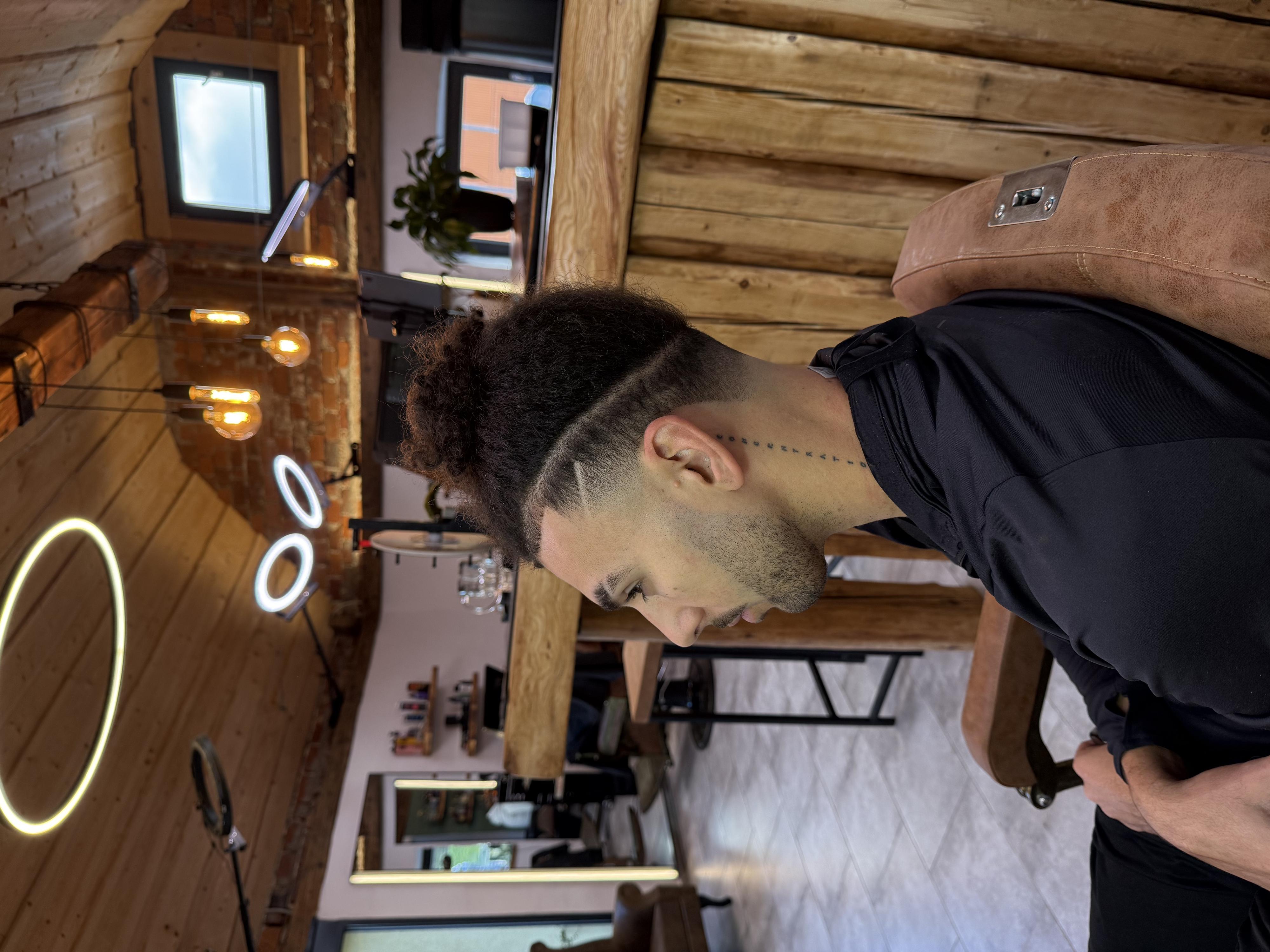 Palec Barber Shop foto 3