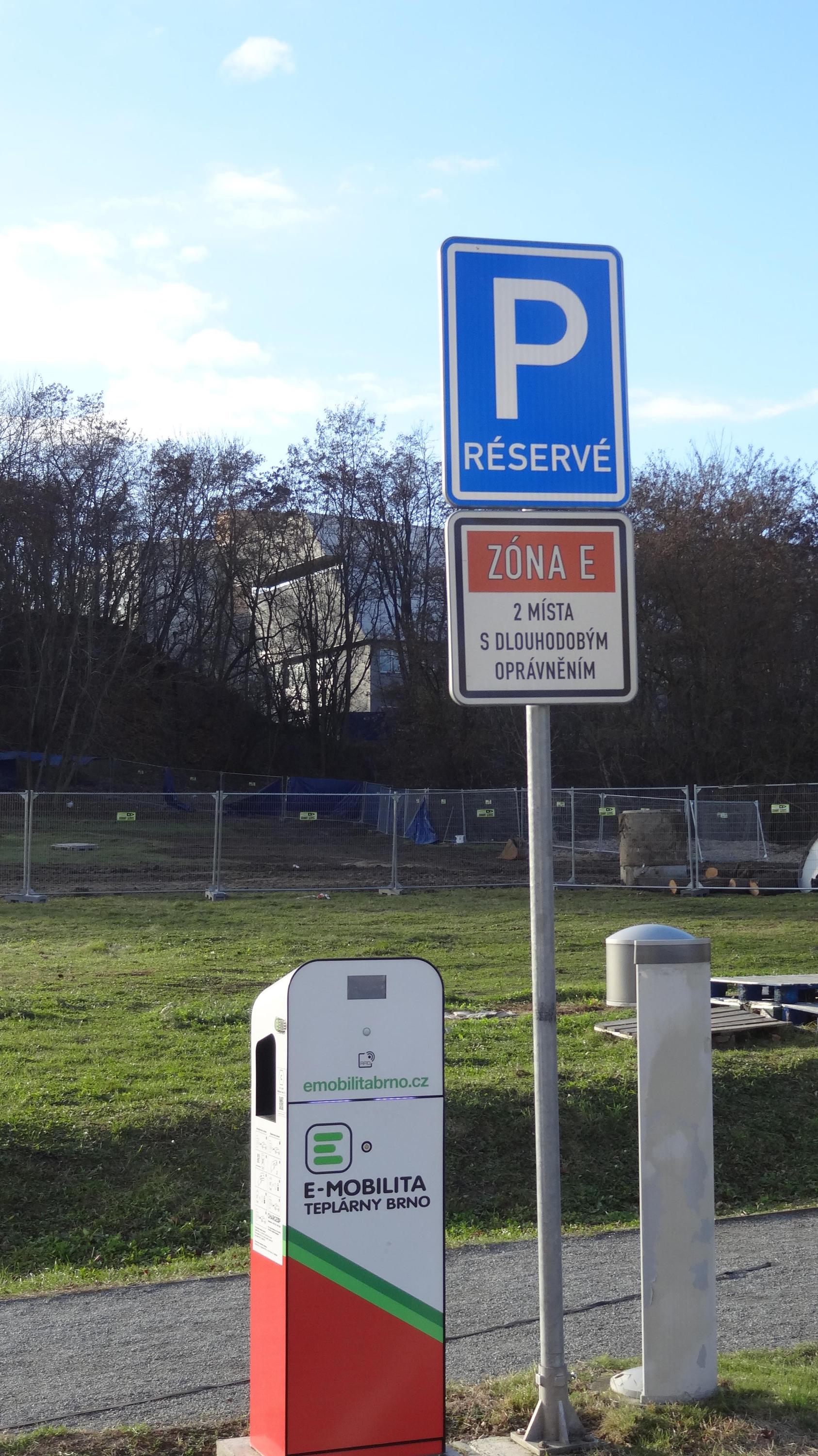 Teplárny Brno, a.s. - nabíjecí stanice foto 2