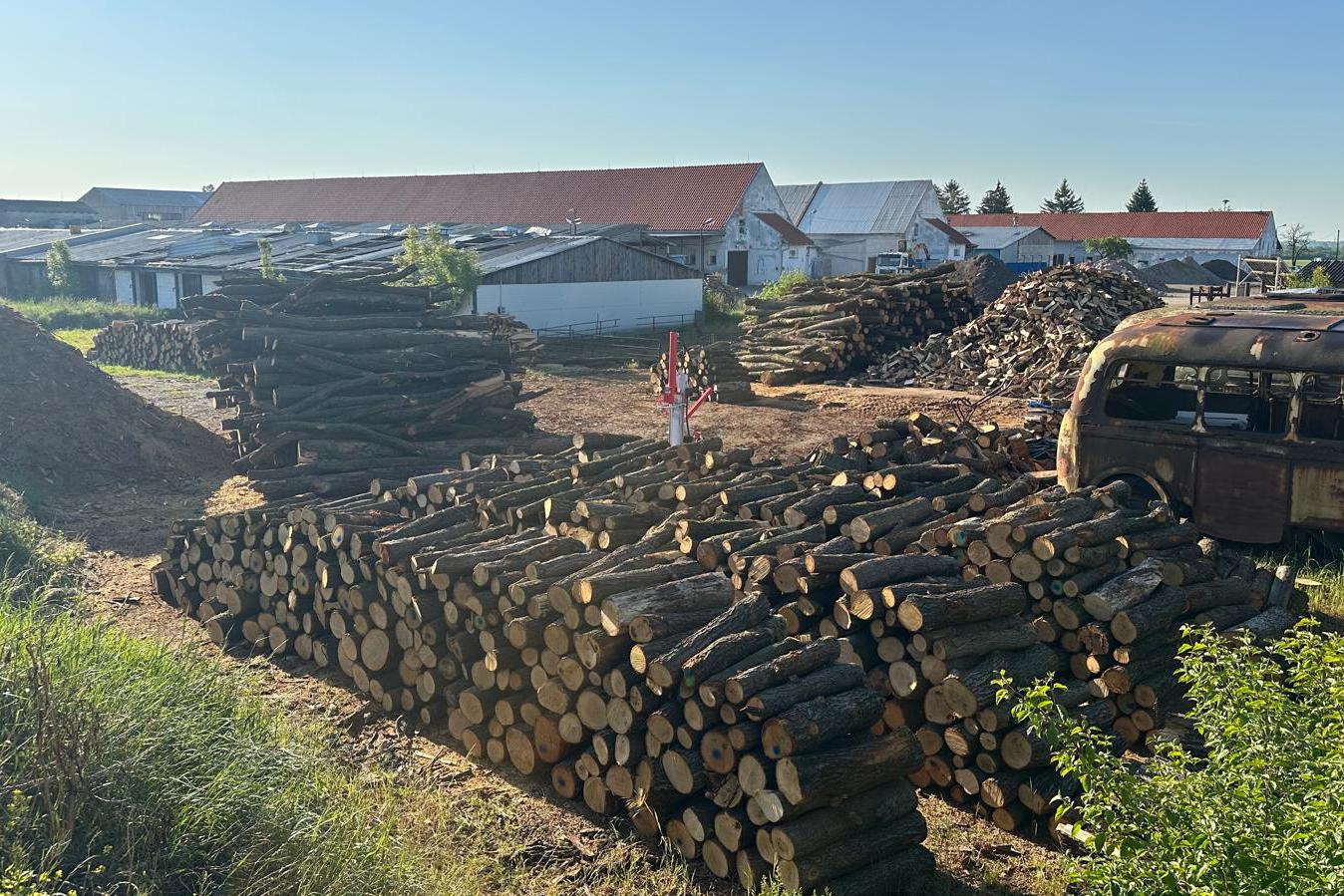 Palivové dřevo Ing. Miroslav Černý