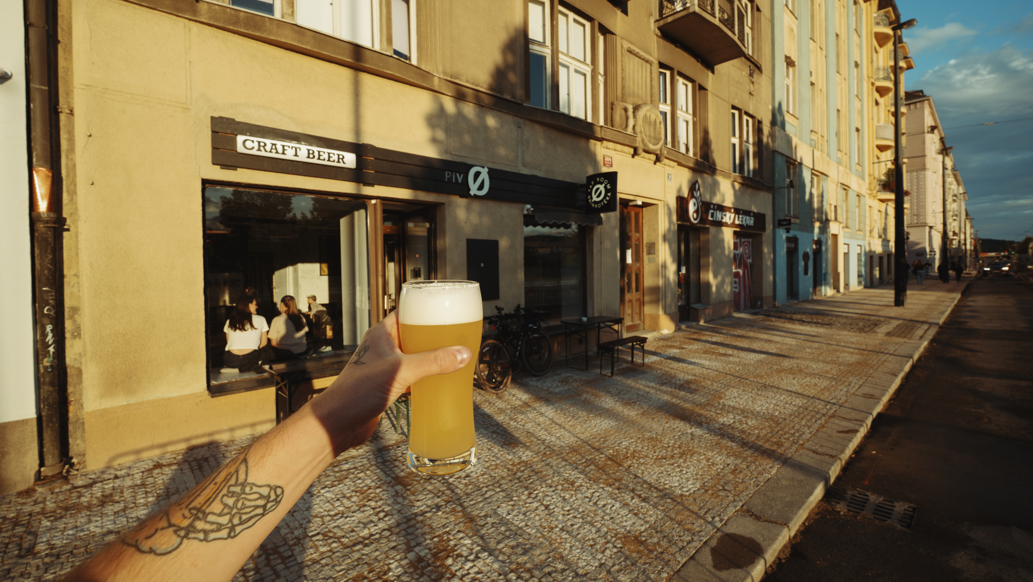 Drinkøtéka - Craft Beer Bar & Pííííívotéka foto 3
