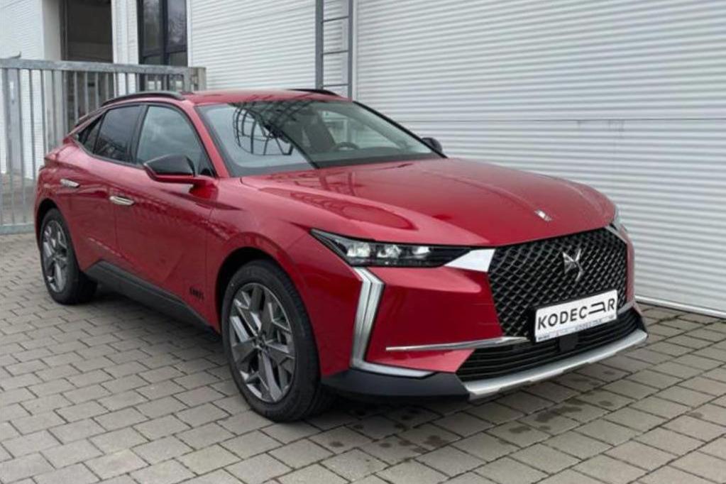 DS 4, 1,6 E-TENSE 225k 8AT 4x2 TROC