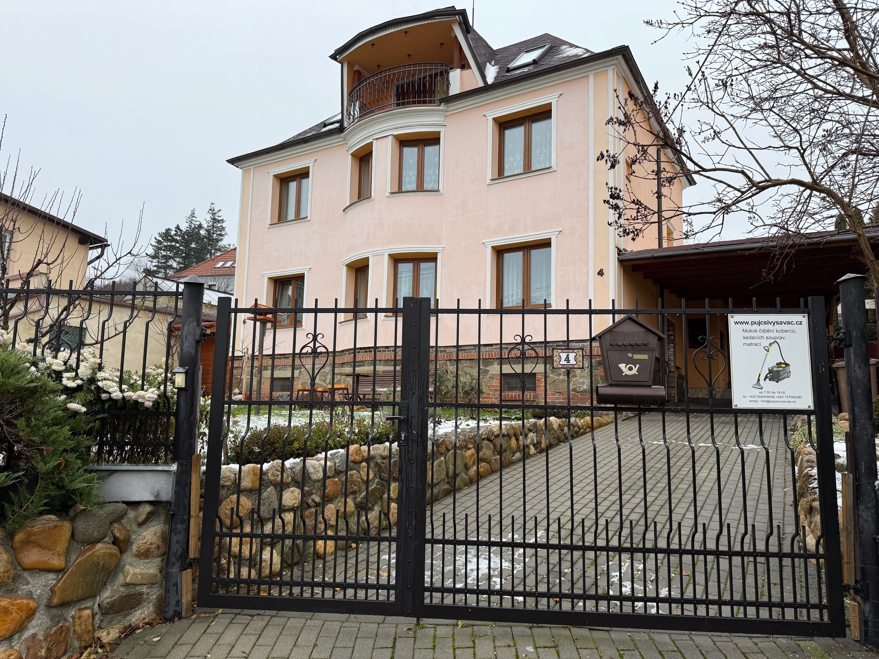 Pujcsivysavac.cz foto 4