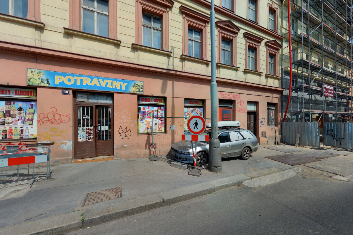 Potraviny U Zvonu foto 1
