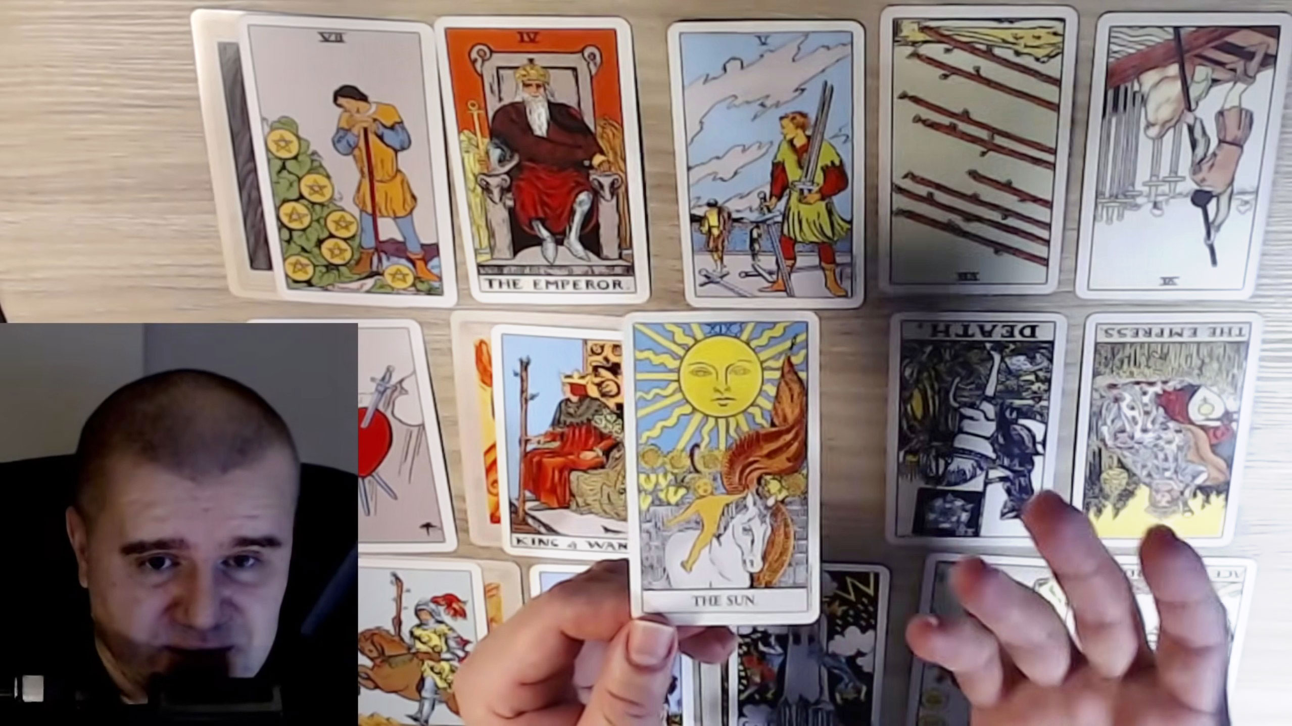 TAROT - Klíč k odpovědím