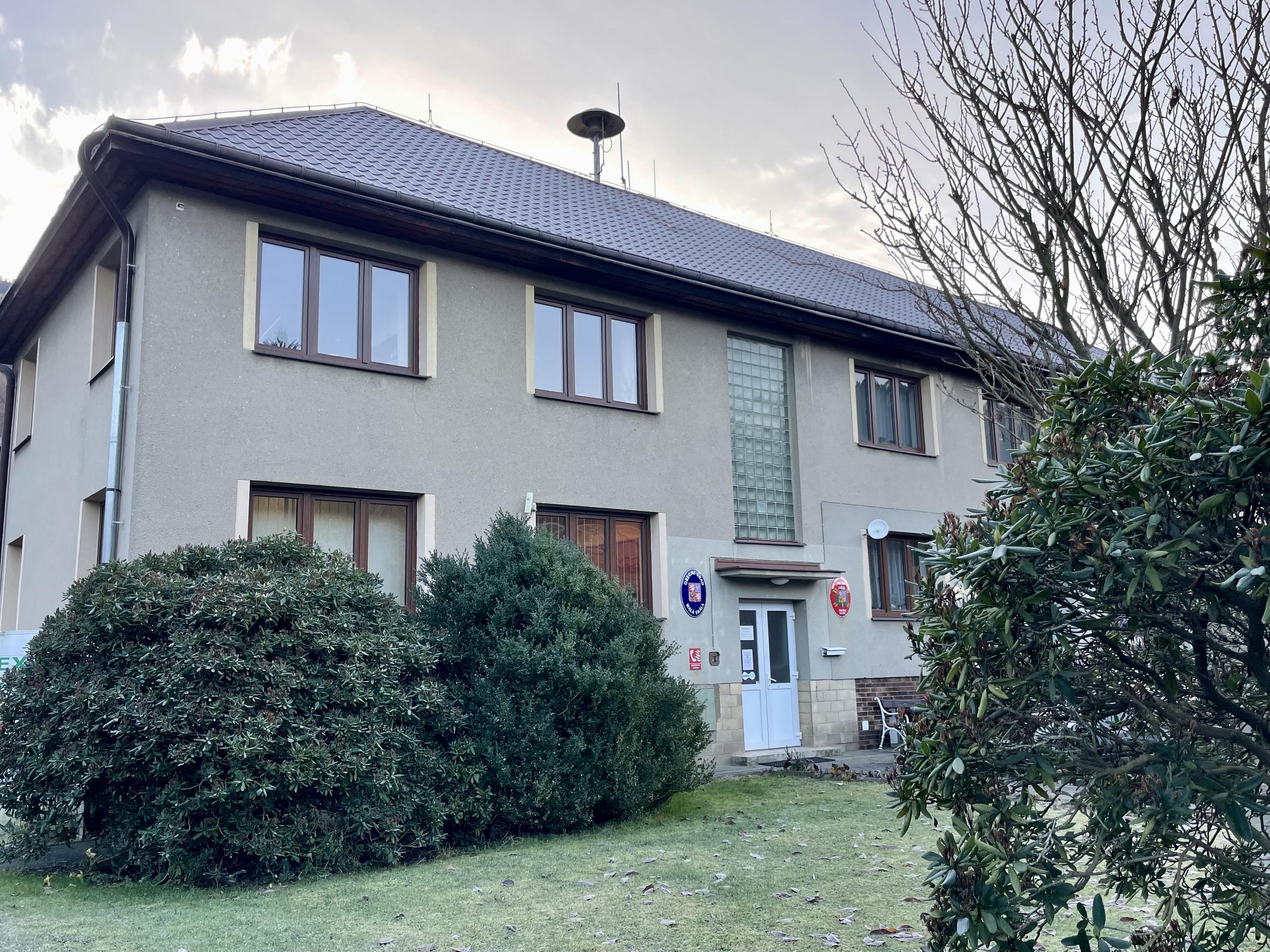 Malá Skála - obecní úřad foto 3