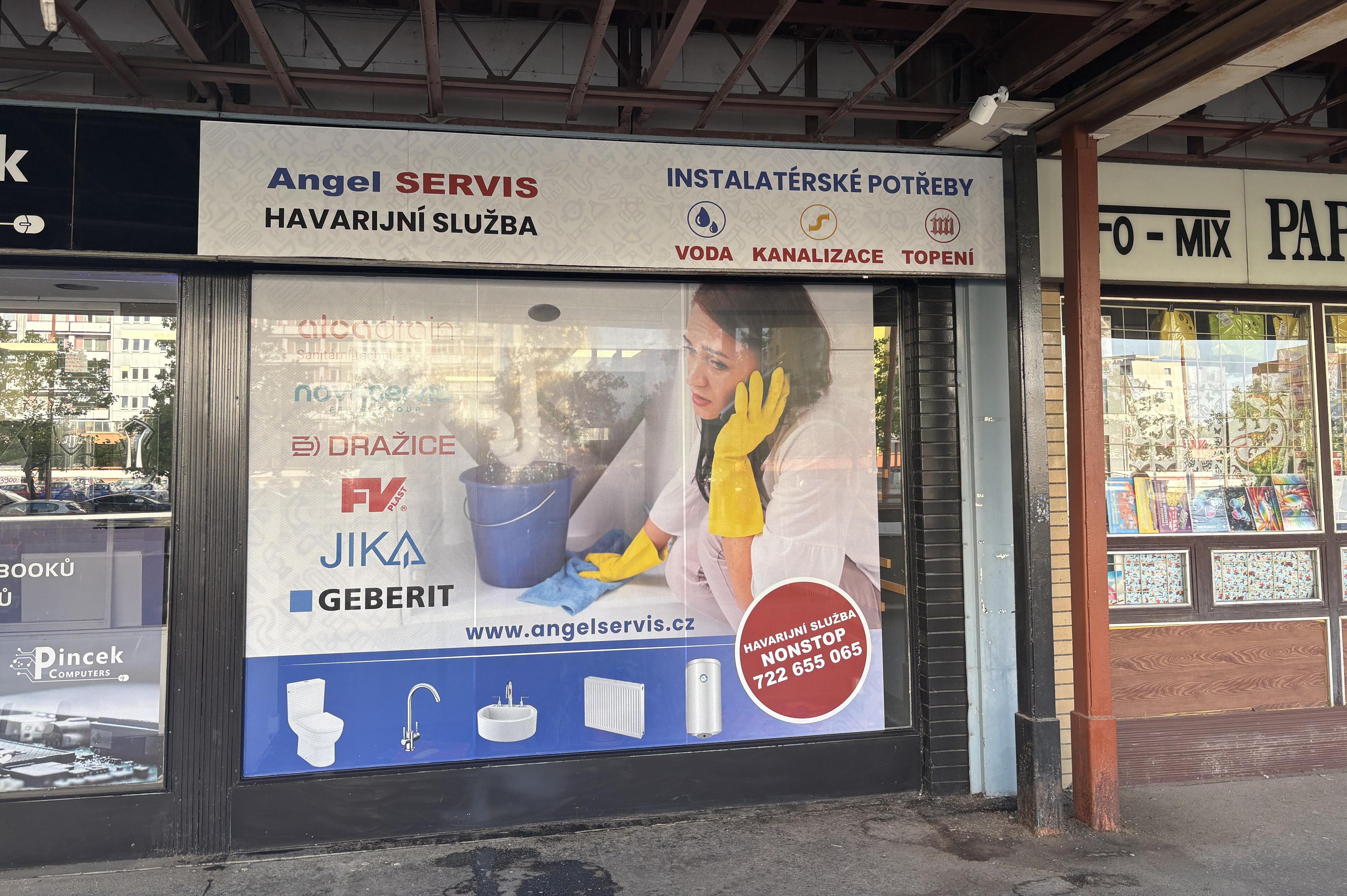 Angel SERVIS