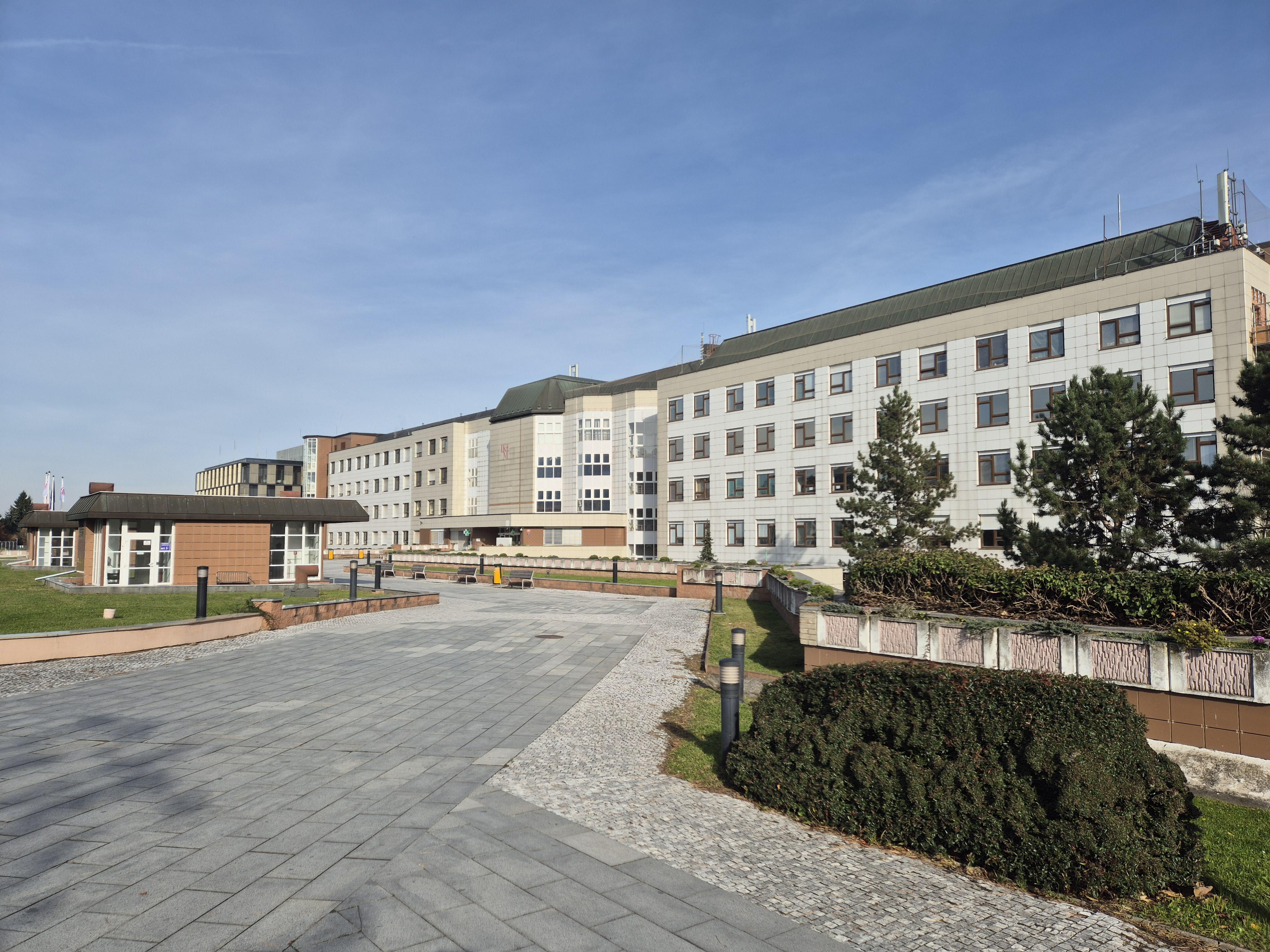 Institut Klinické a Experimentální medicíny - Ústavní lékárna foto 2