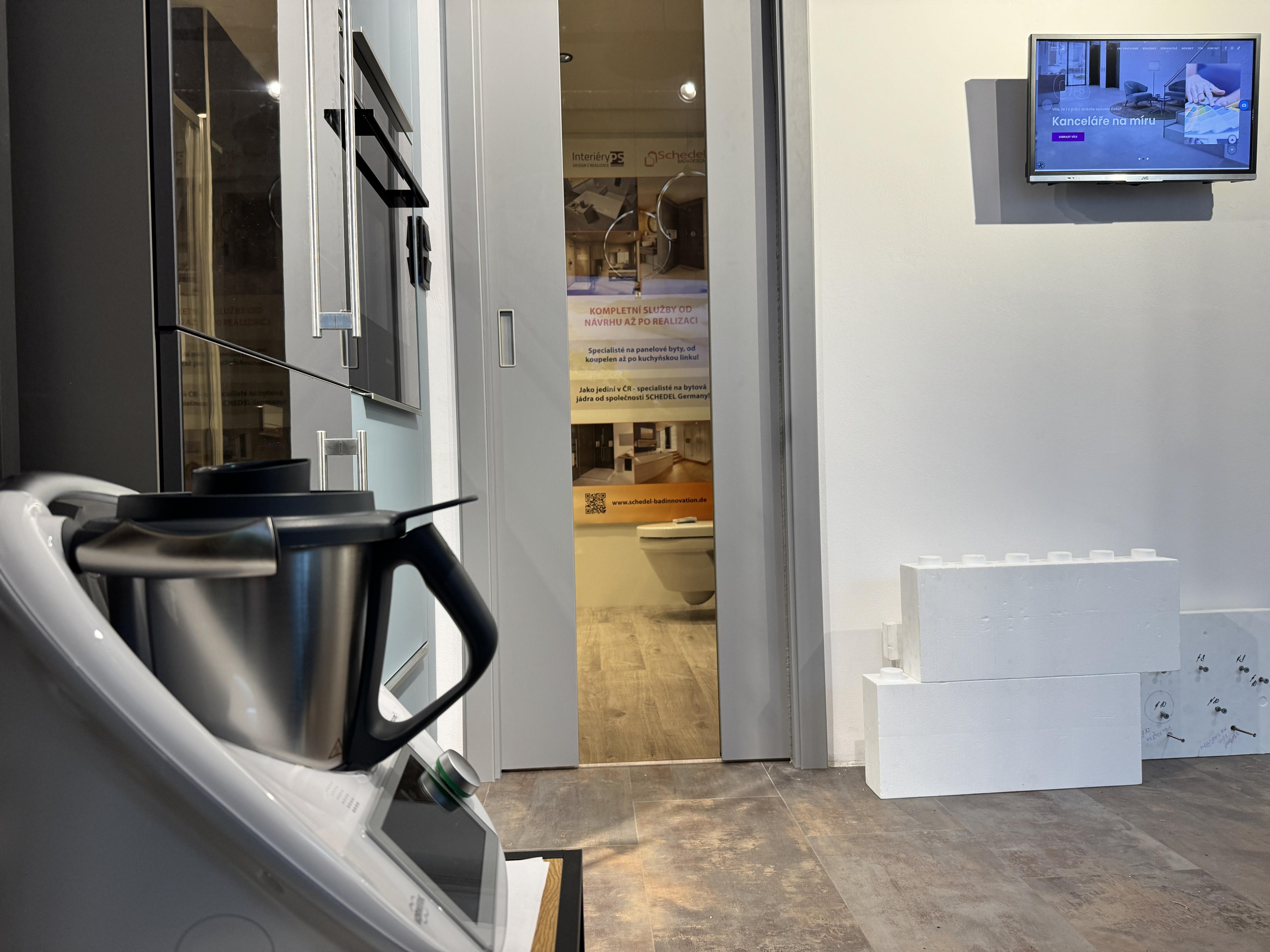 Interiéry PS s.r.o. -  rekonstrukce koupelen, kuchyní a celých bytů, stavební činnost foto 6