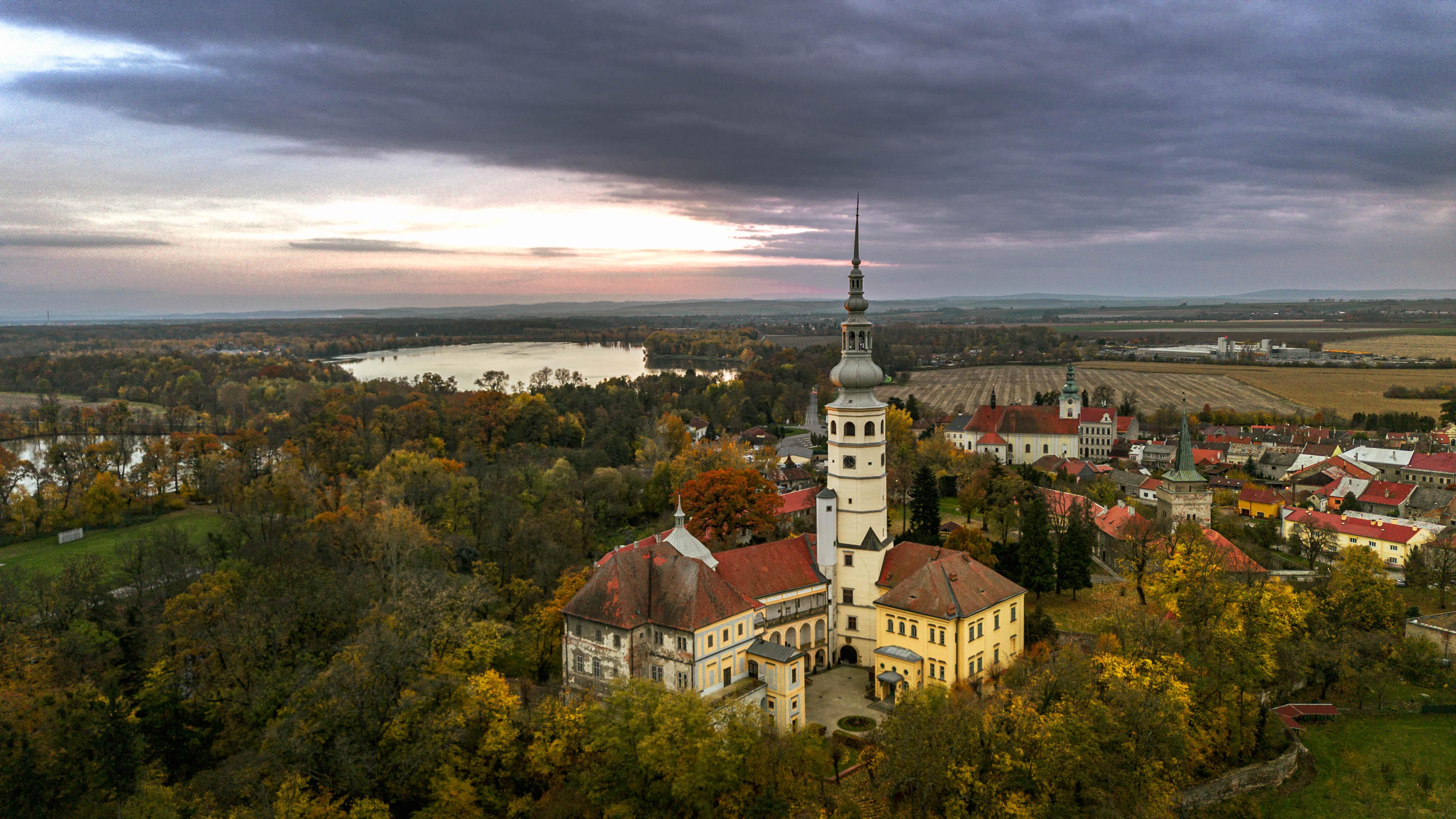 Zámek Tovačov foto 6