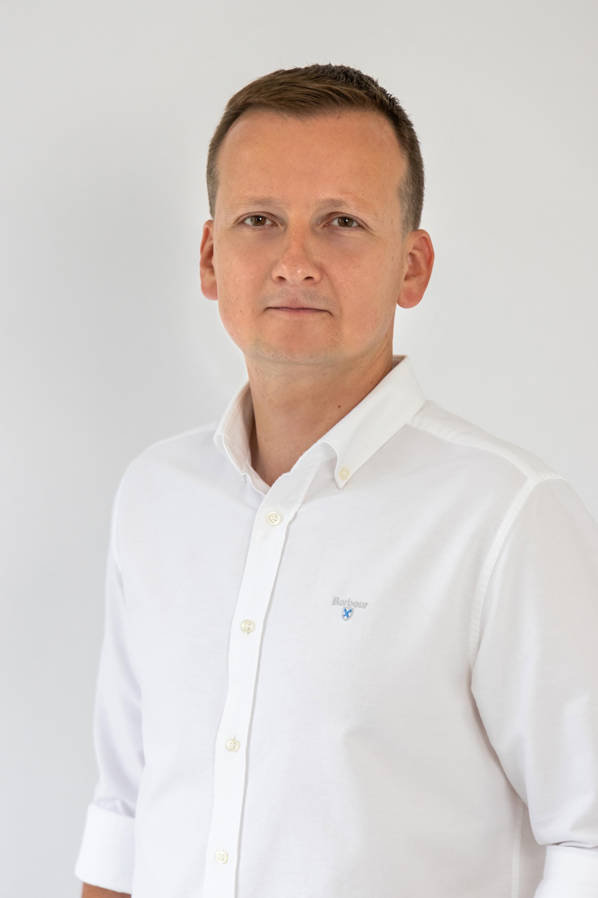 Jan Baránek REMAX Delux foto 1