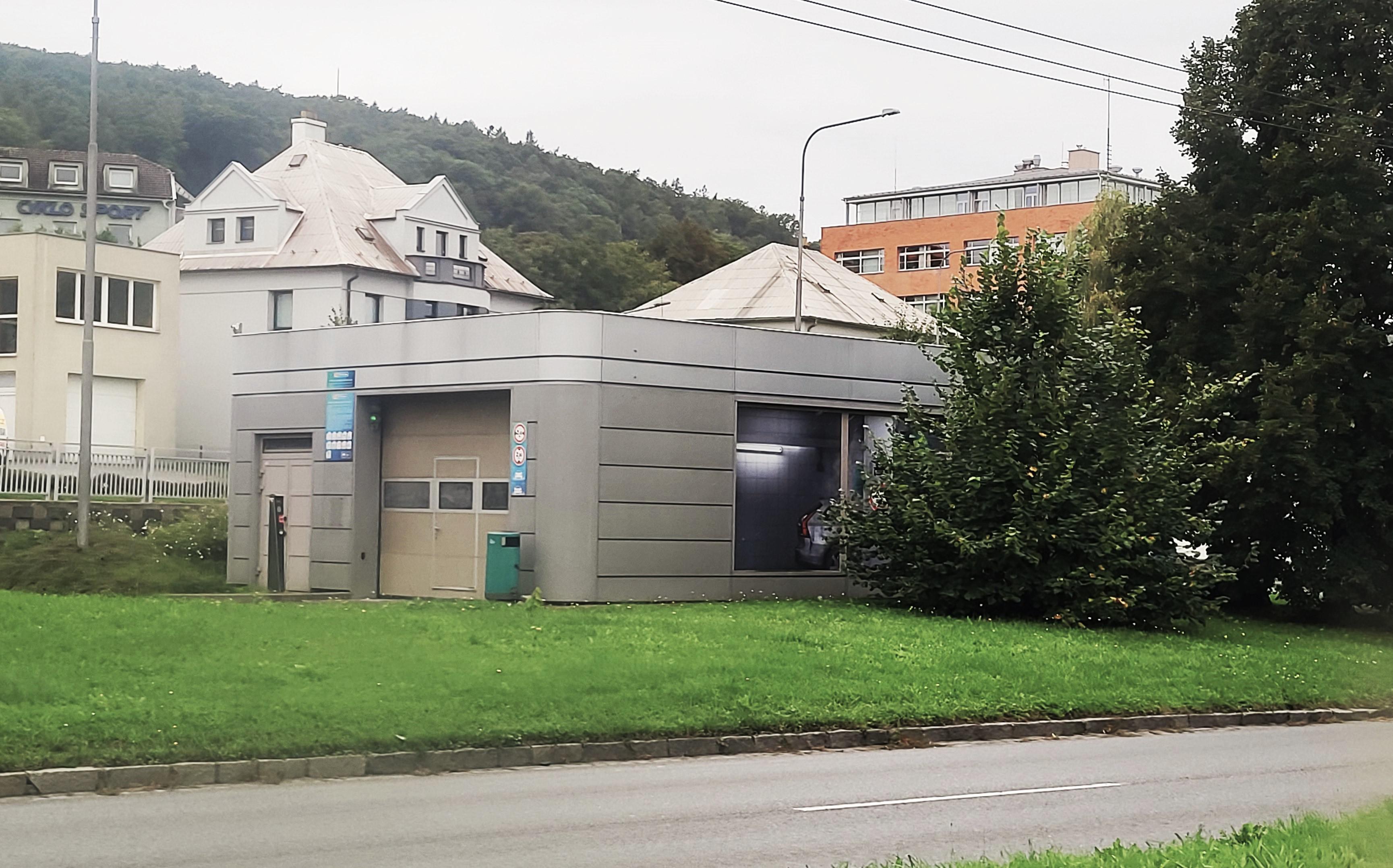 Automyčka MOL foto 1