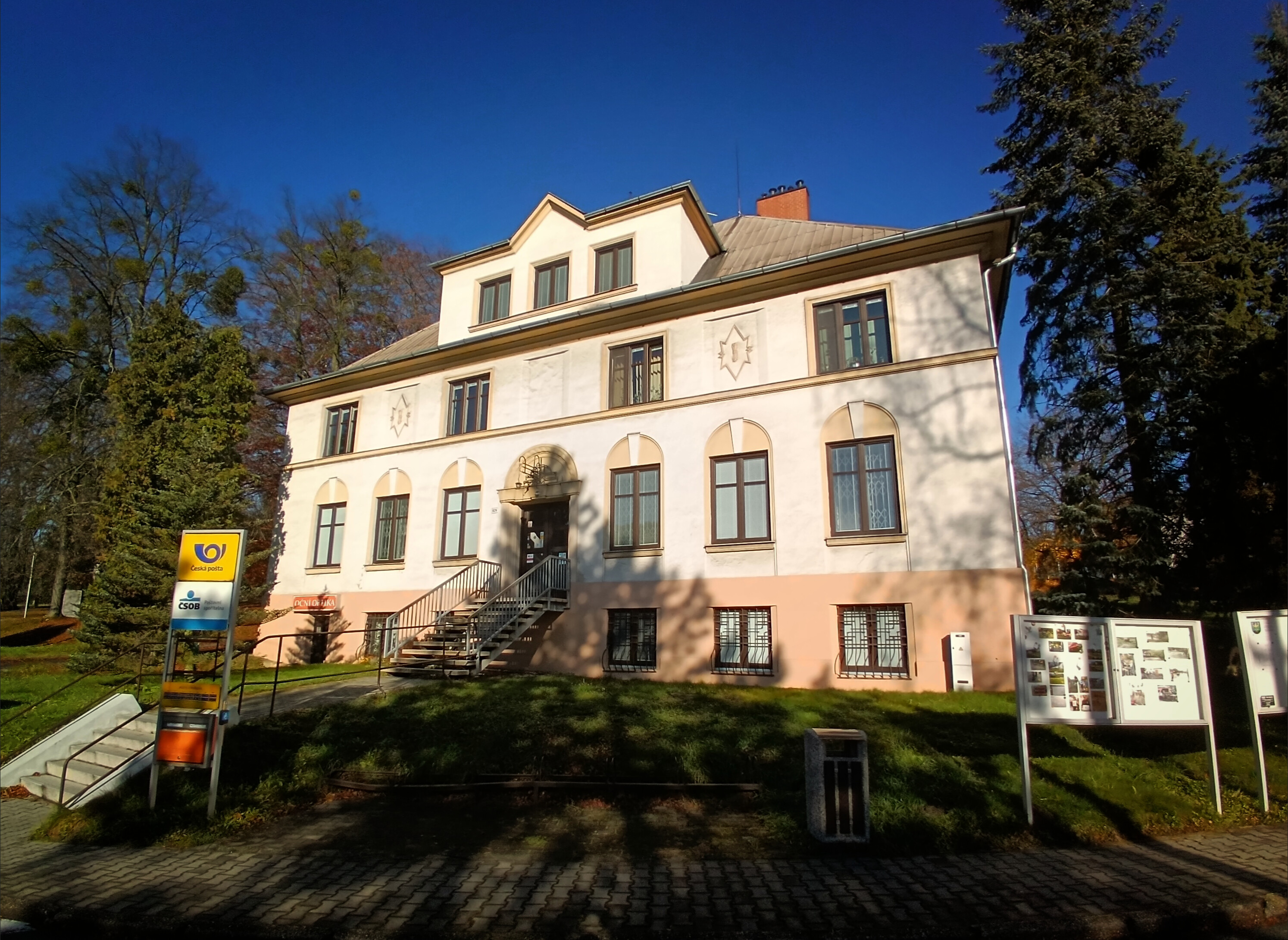 Pošta Petřvald u Karviné foto 2