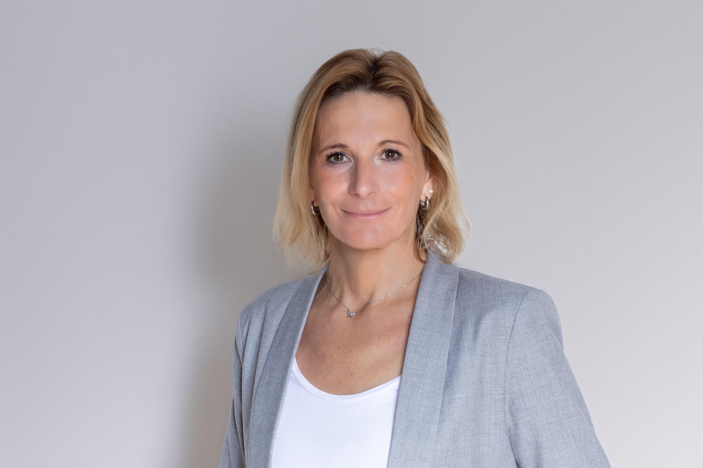 Kamila Kučerová - realitní makléřka RE/MAX G8 Reality