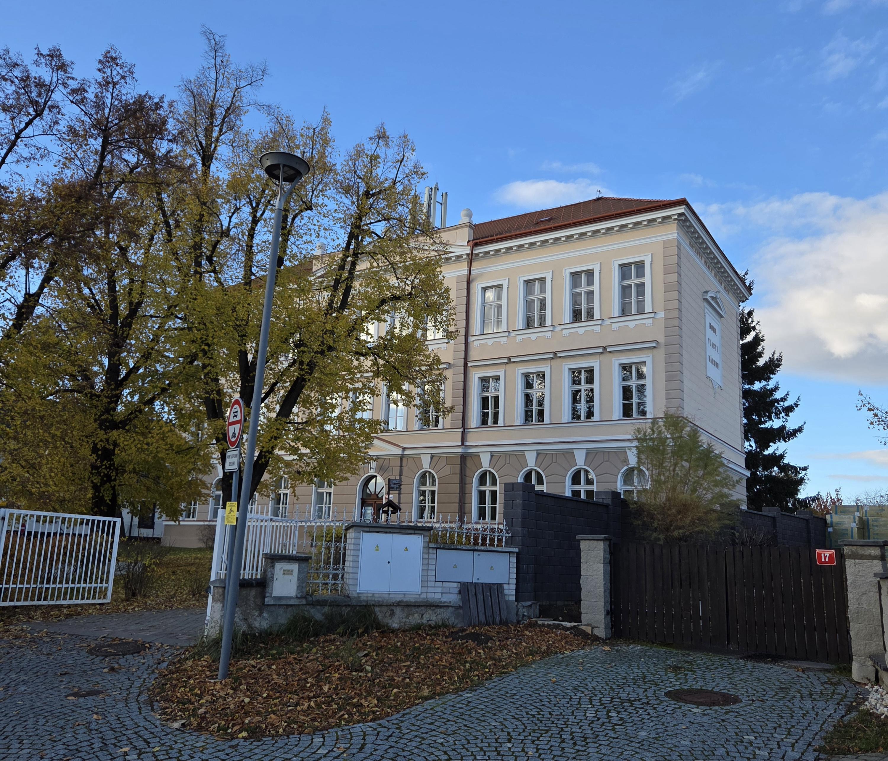 ZŠ a MŠ Praha - Slivenec, Ke Smíchovu foto 3