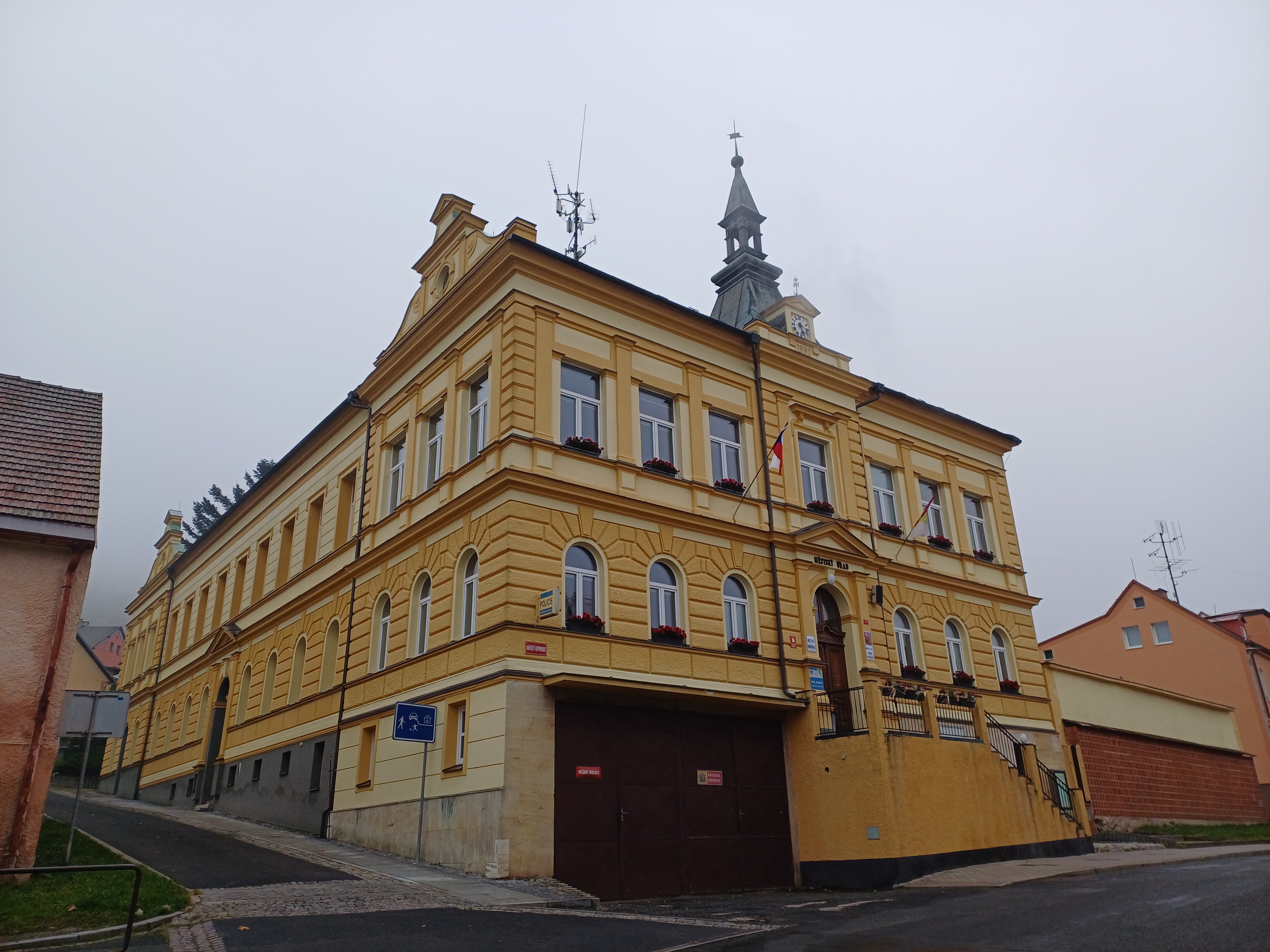 Městská knihovna Lázně Kynžvart foto 2