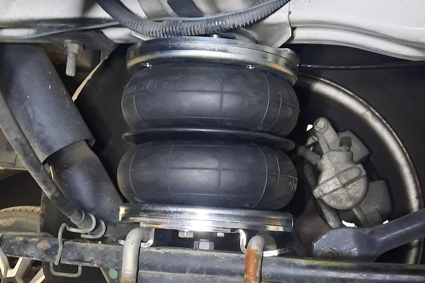 Montáž přídavného vzduchového pérování