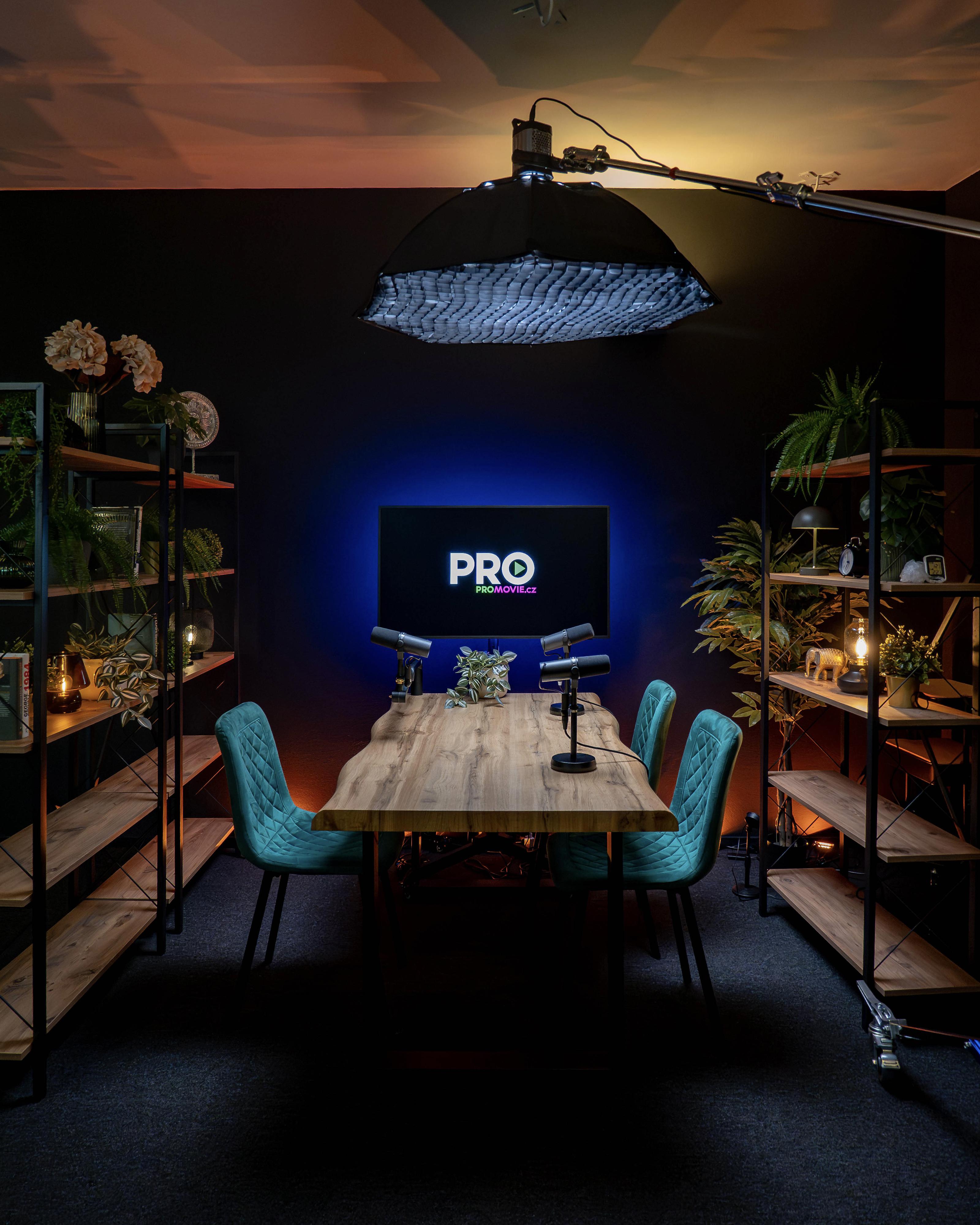 Pronájem podcastového studia