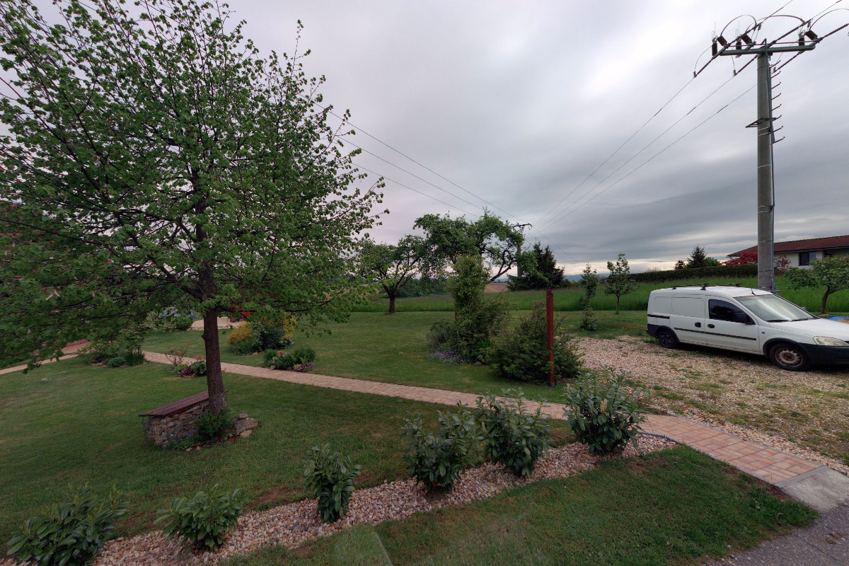 MEDOMAT - Med z Přepych