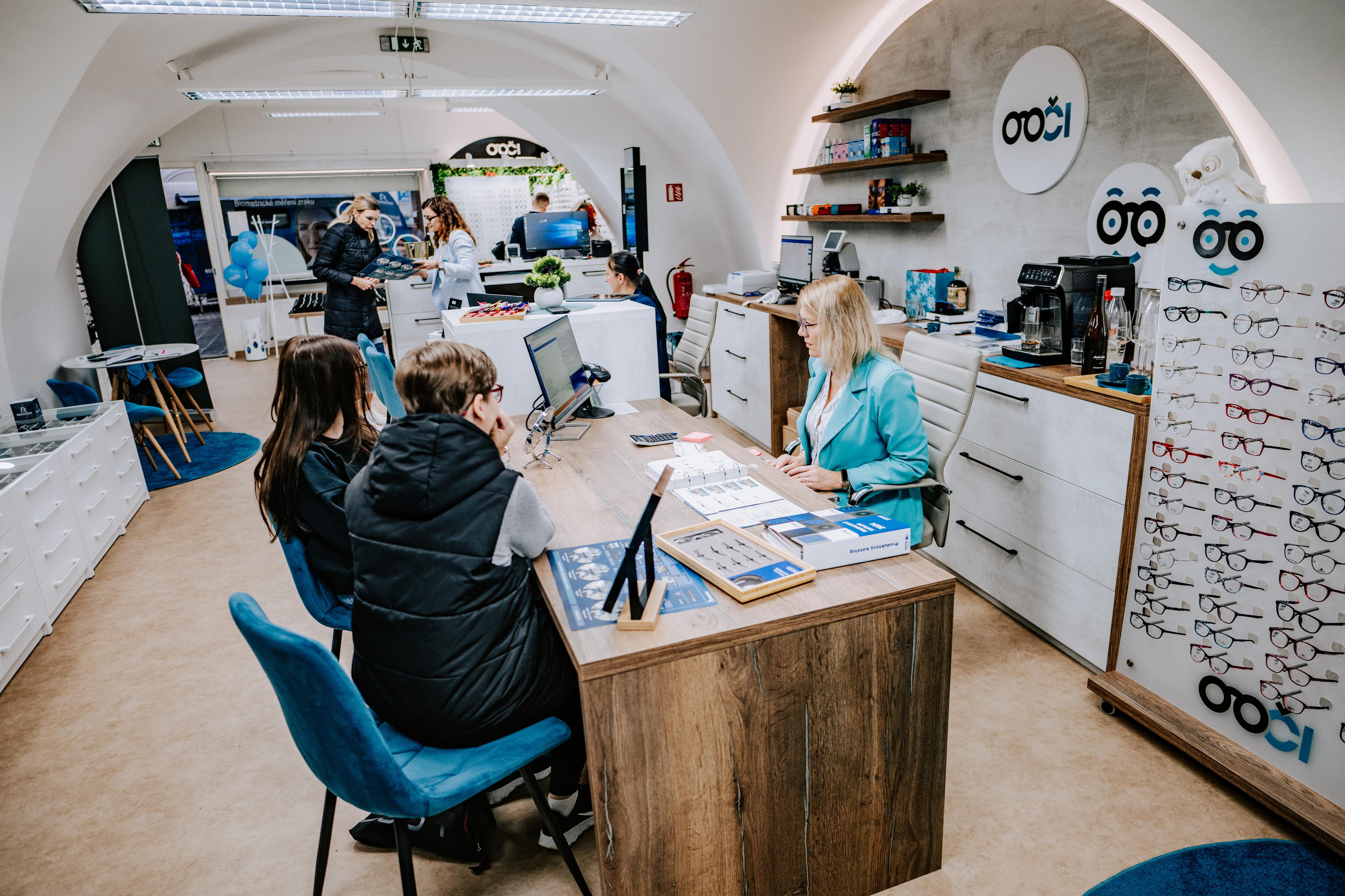 Optika OOČI s měřením zraku foto 2