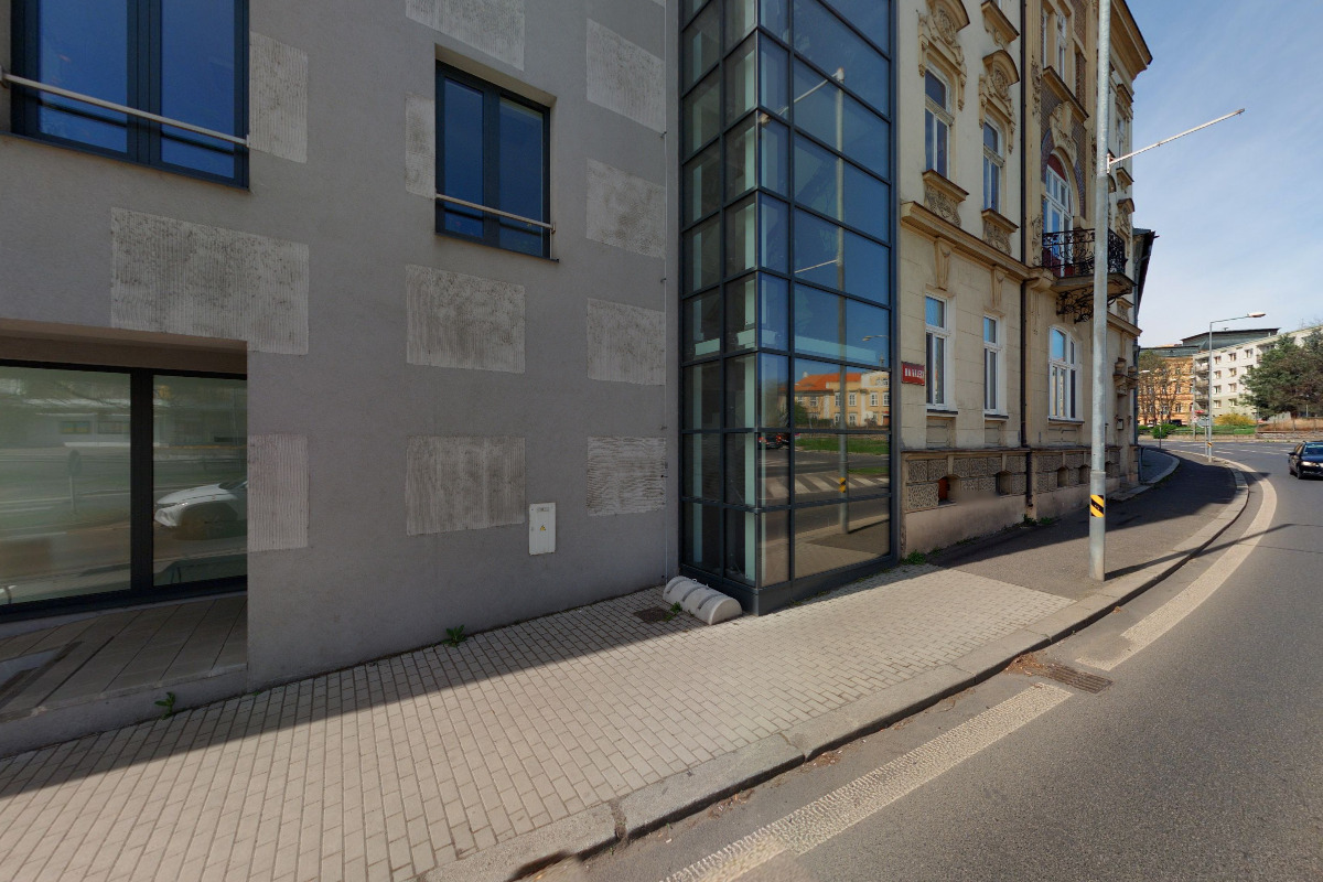 MUDr. Sylvie Saifrtová, rovnátka ltm foto 2